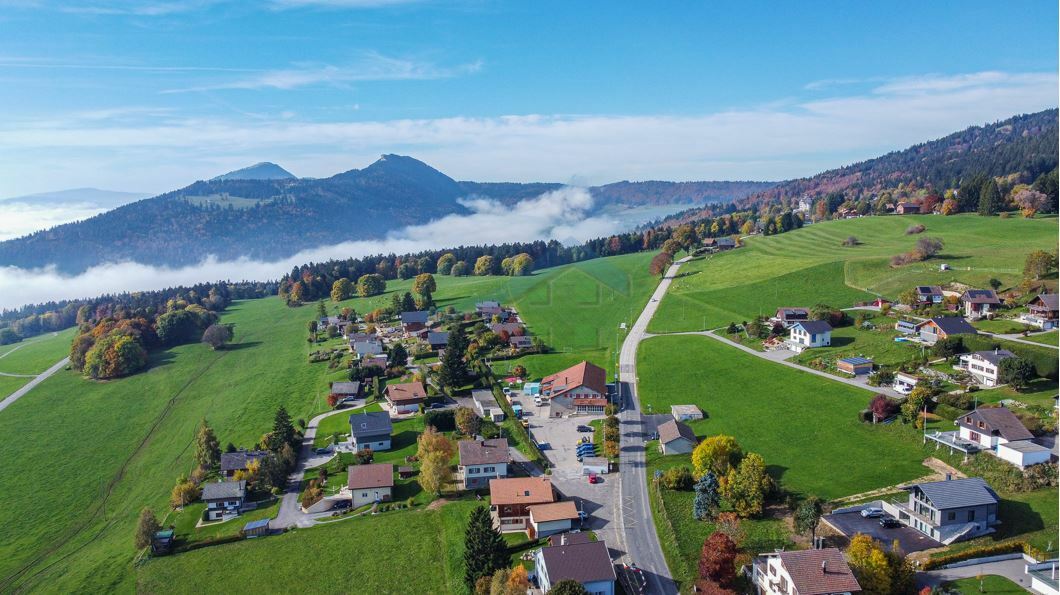 Vue aérienne du village de Bullet