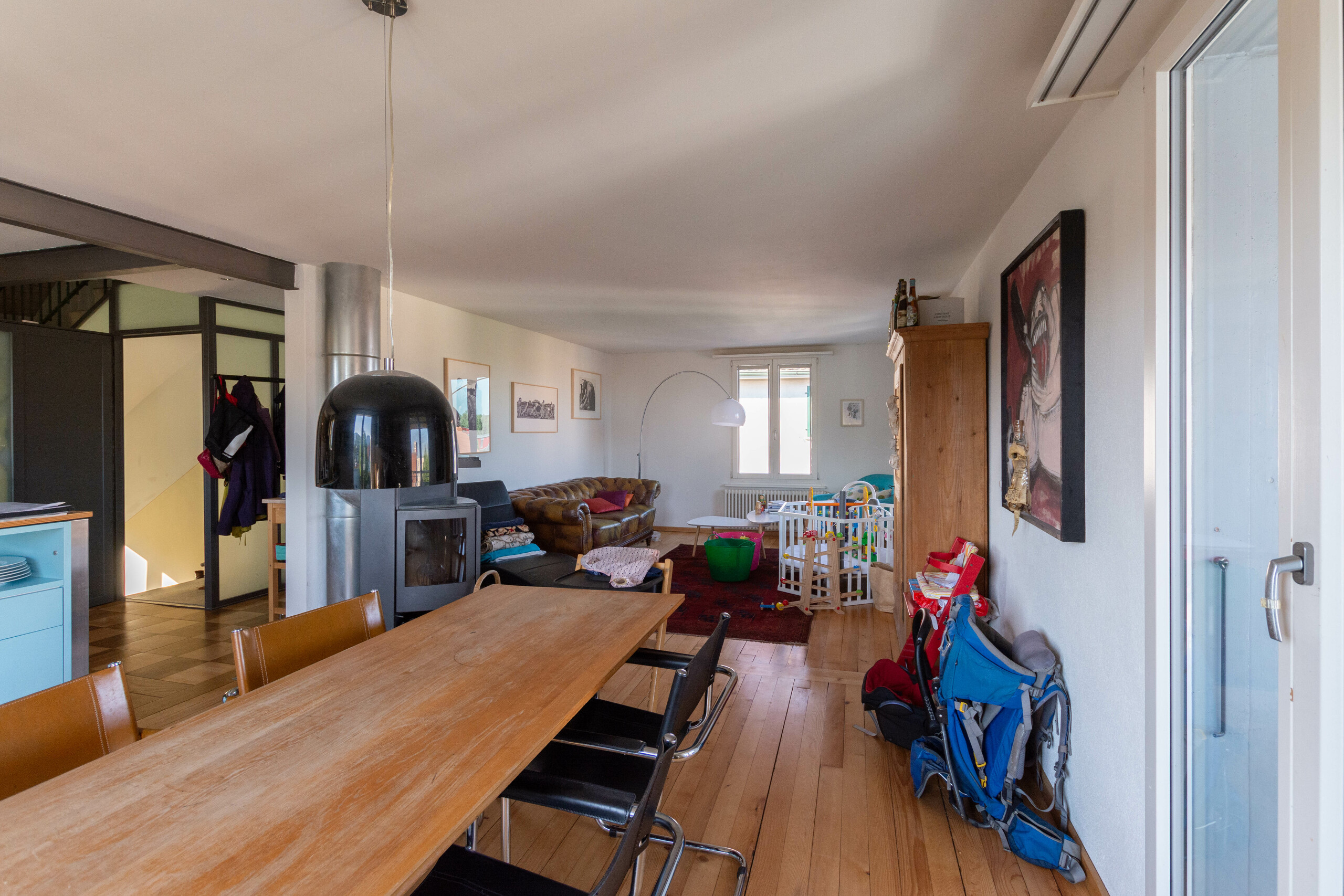 Interior view 4