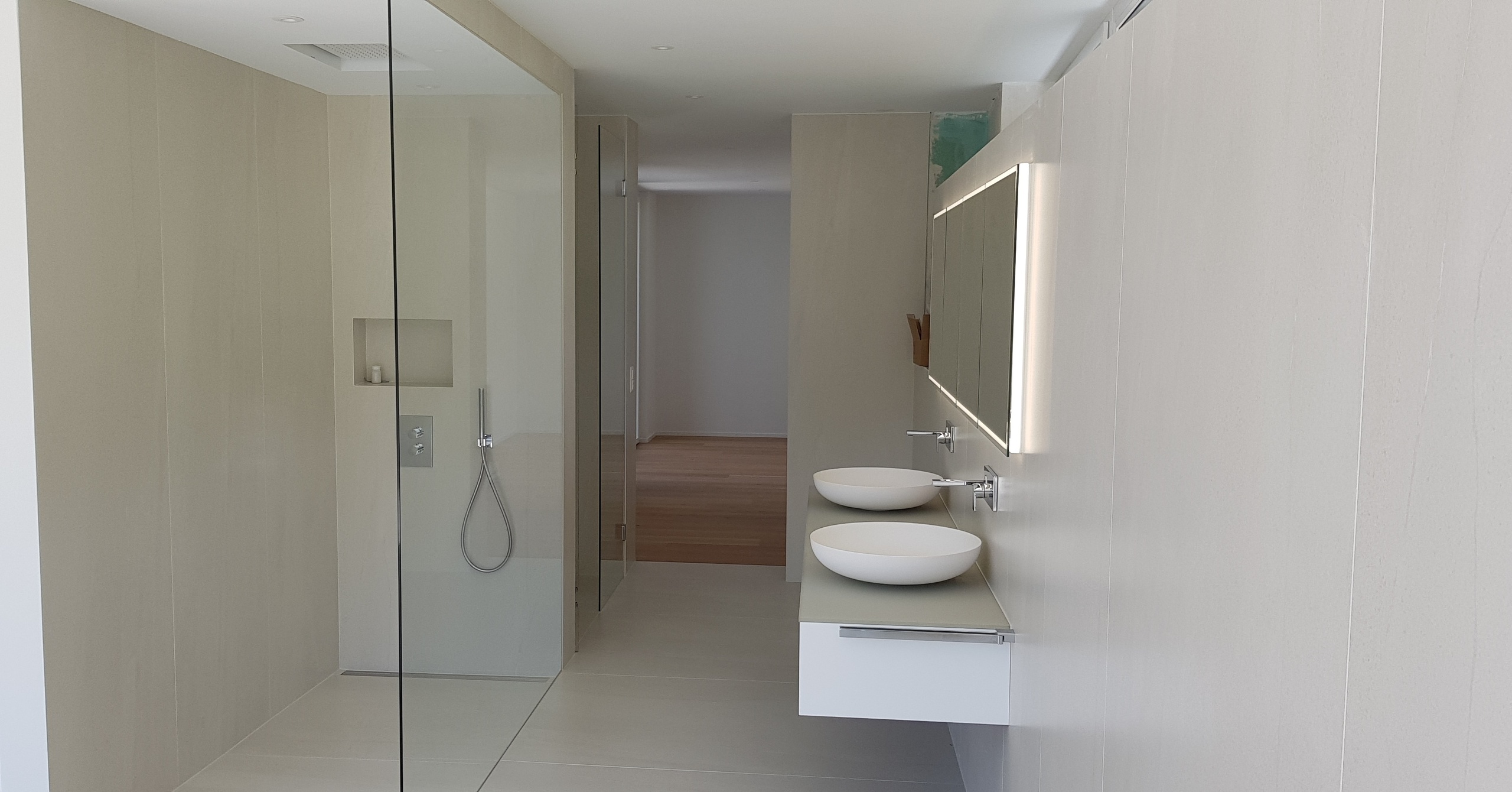 Interior view 3