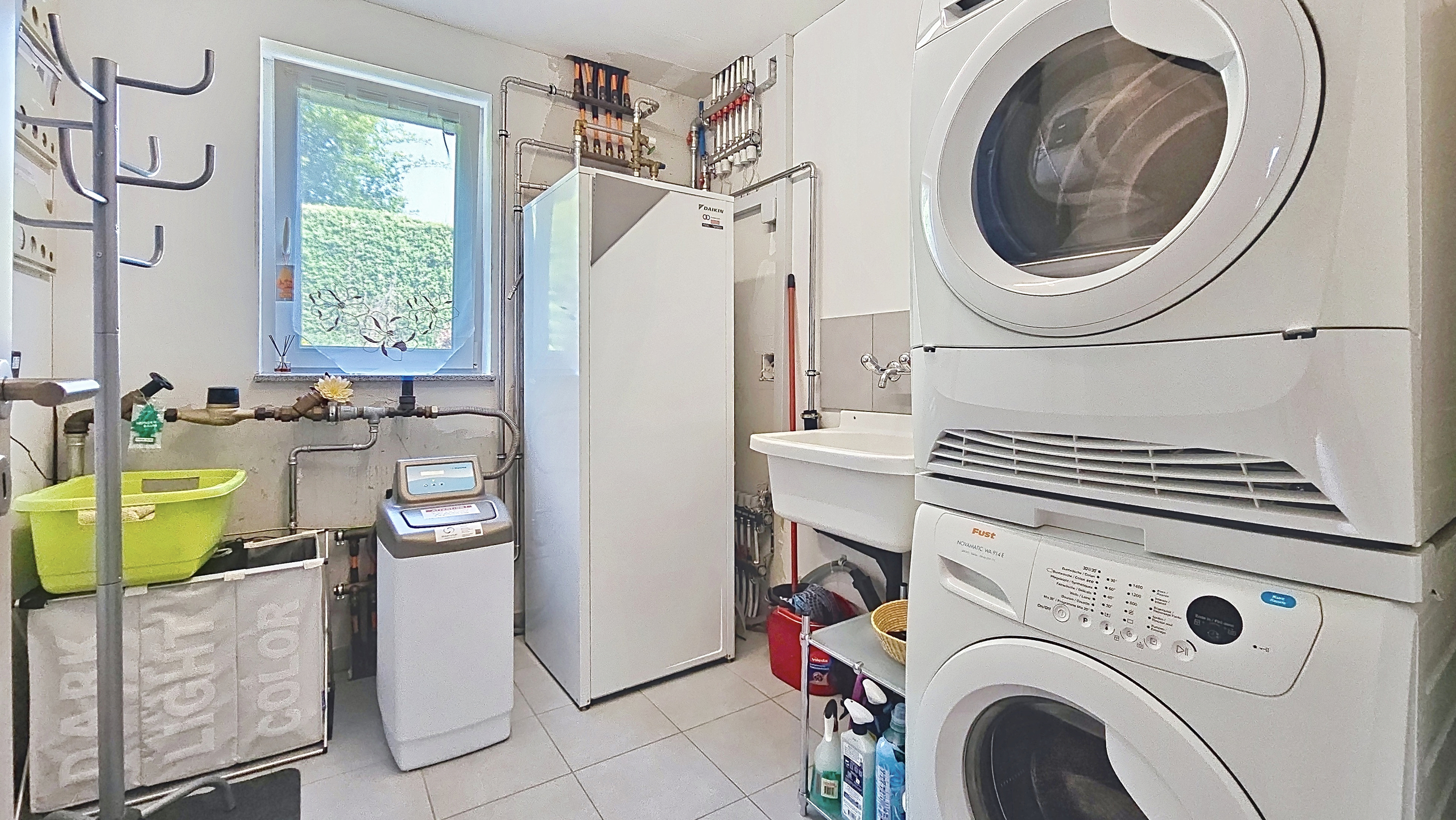 Buanderie / local technique - rez