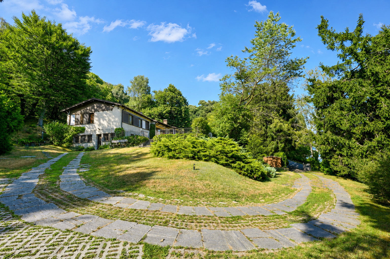 Vista esteriore 4