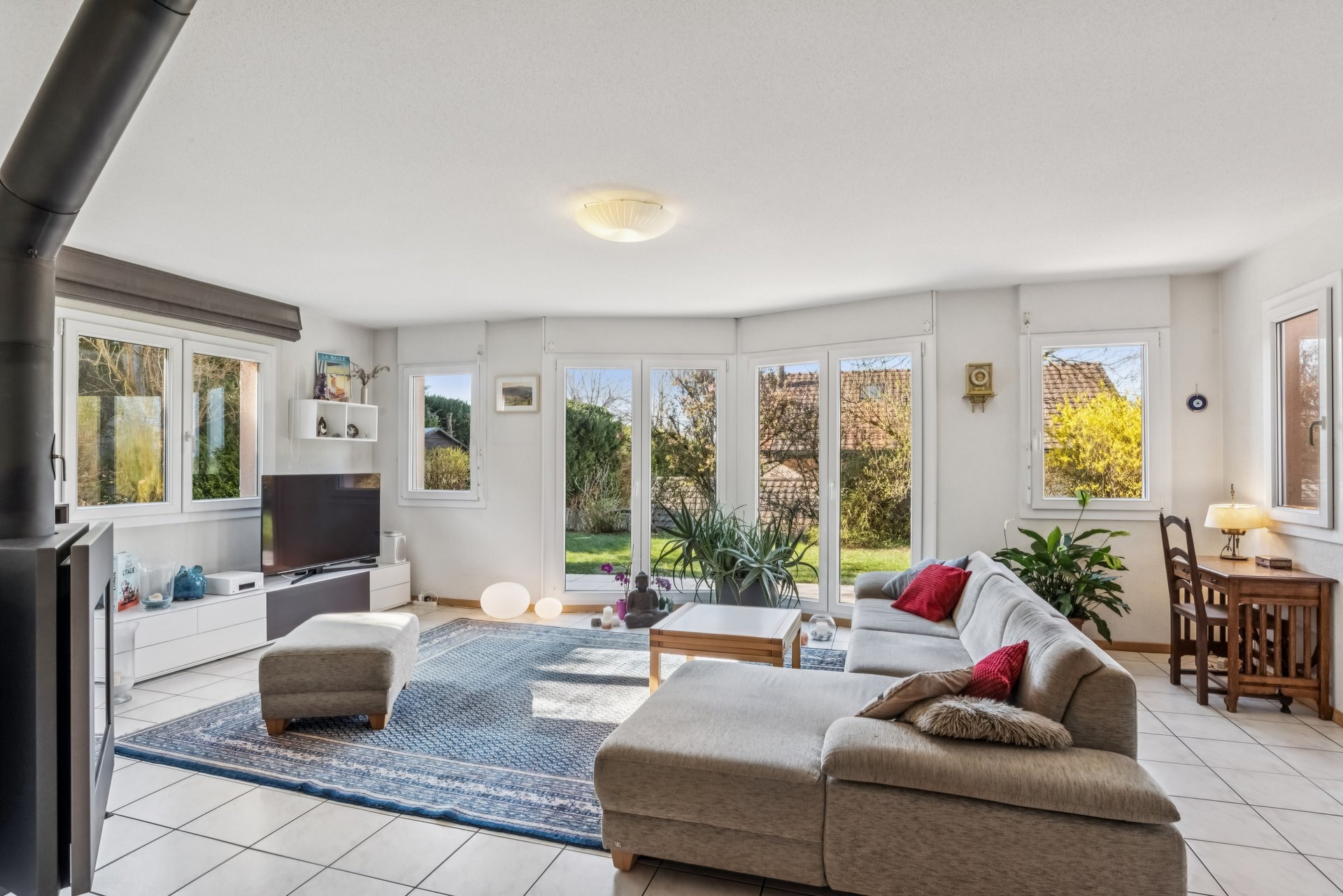 Séjour avec accès jardin