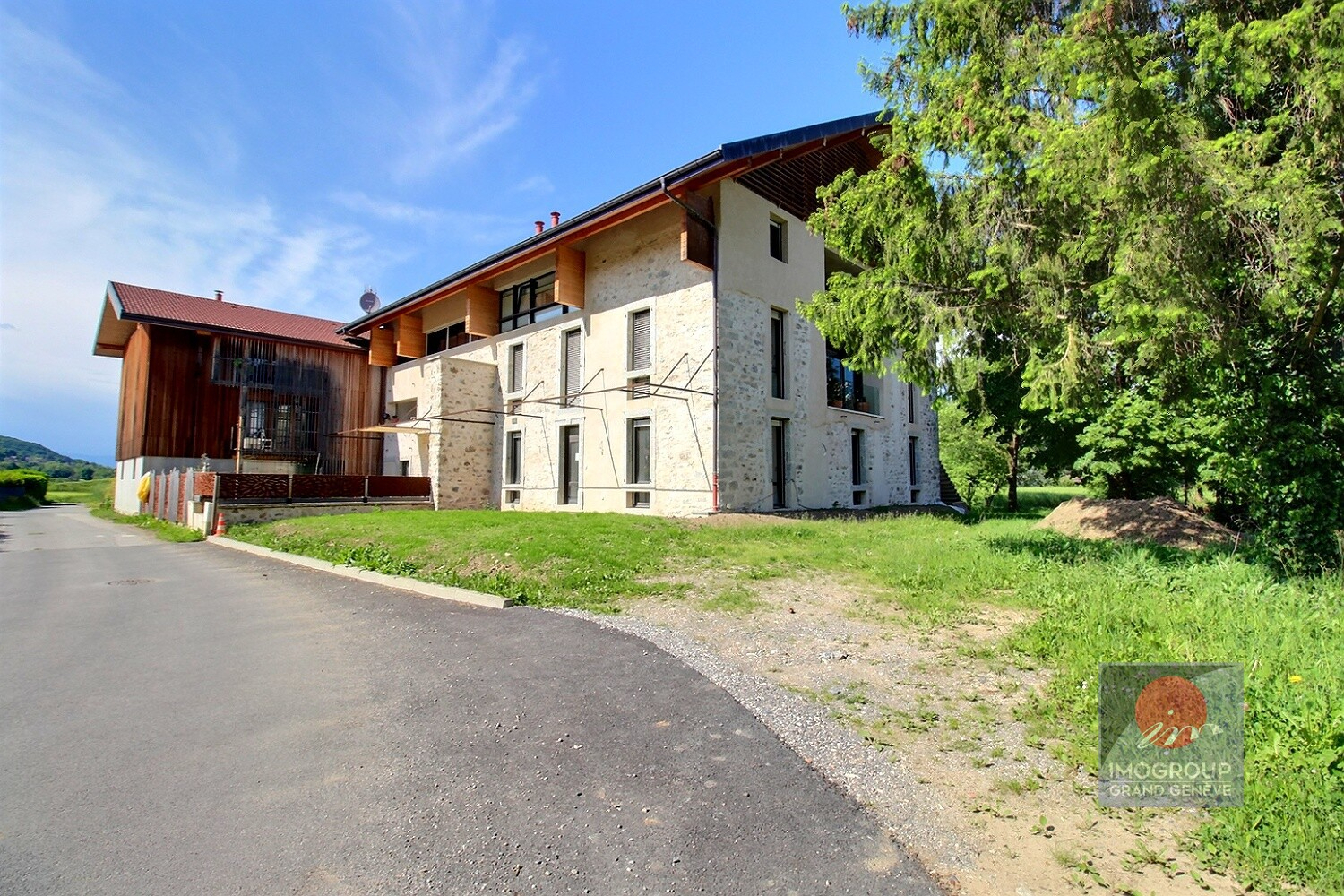 Firstview