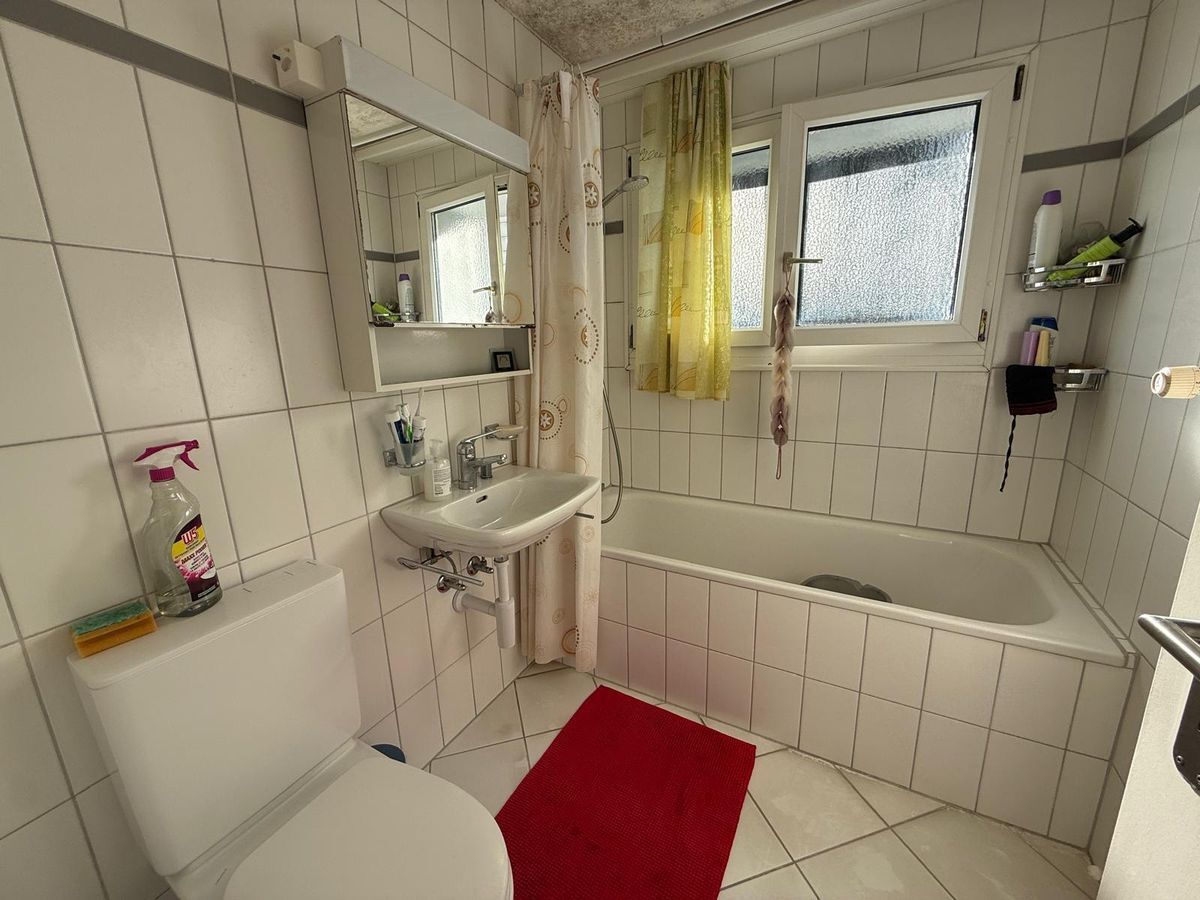 Picture 7