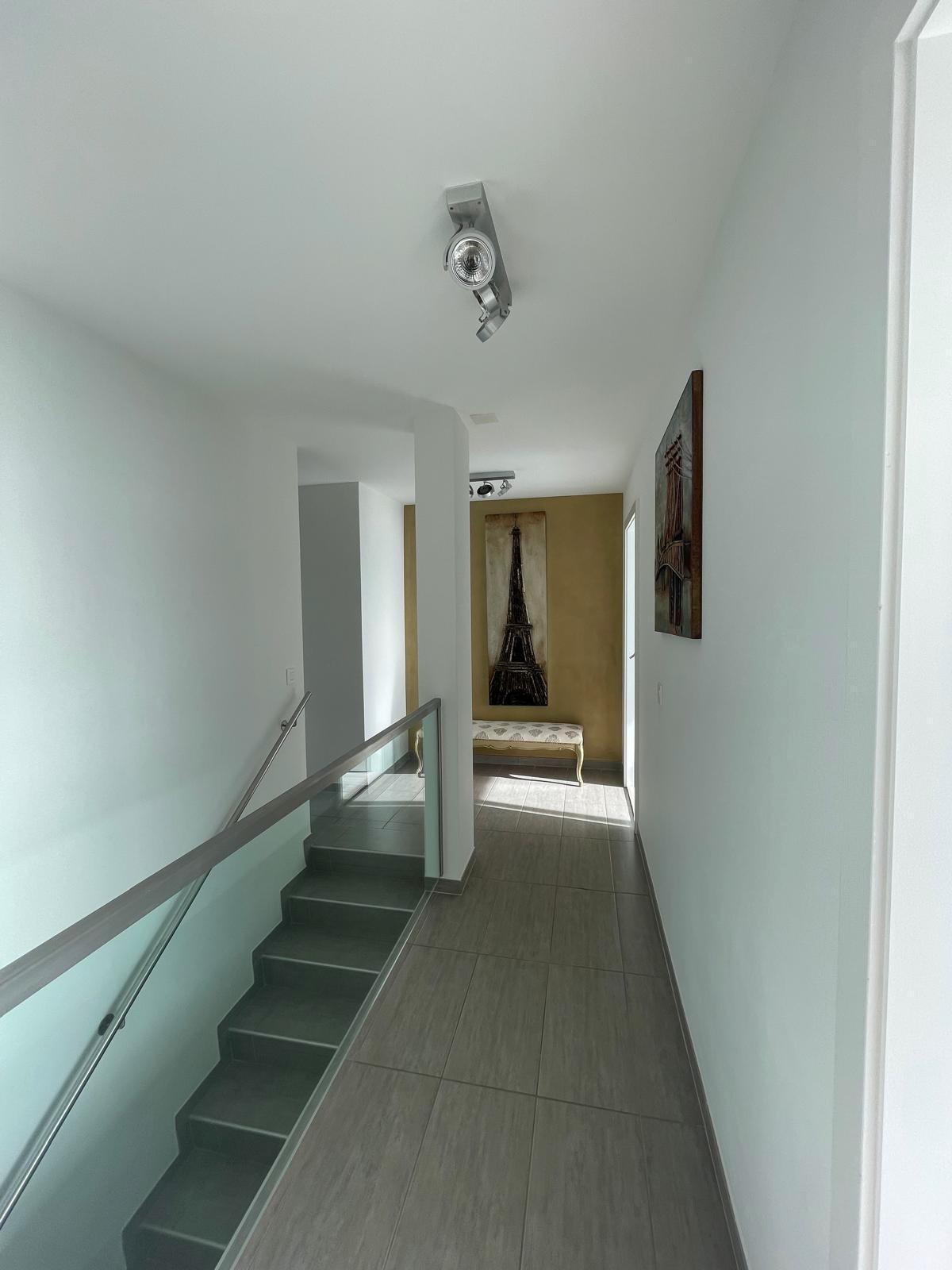 Interior view 3