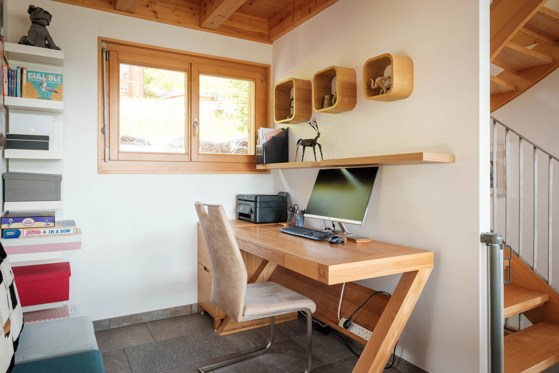 Interior view 12