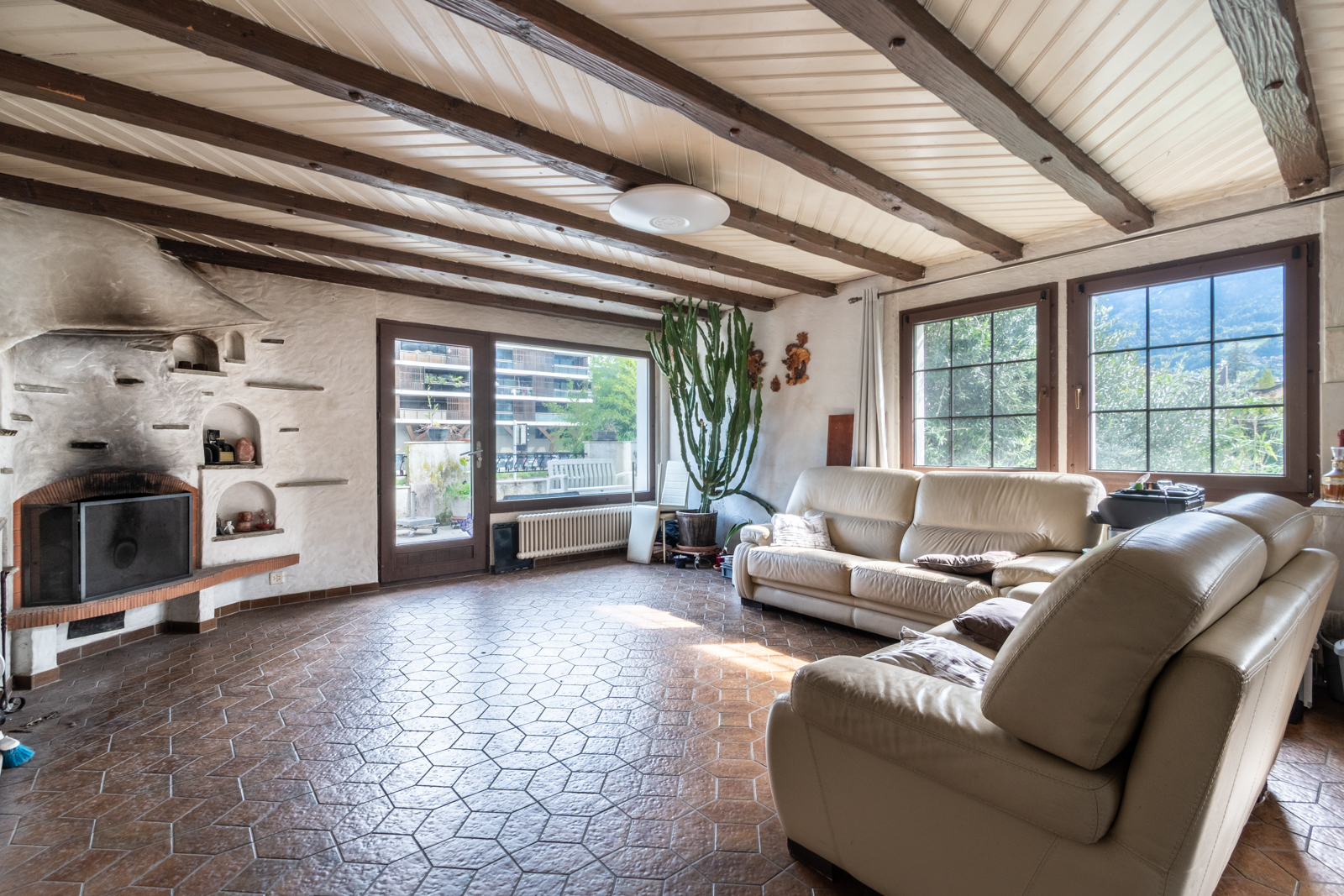 Interior view 1
