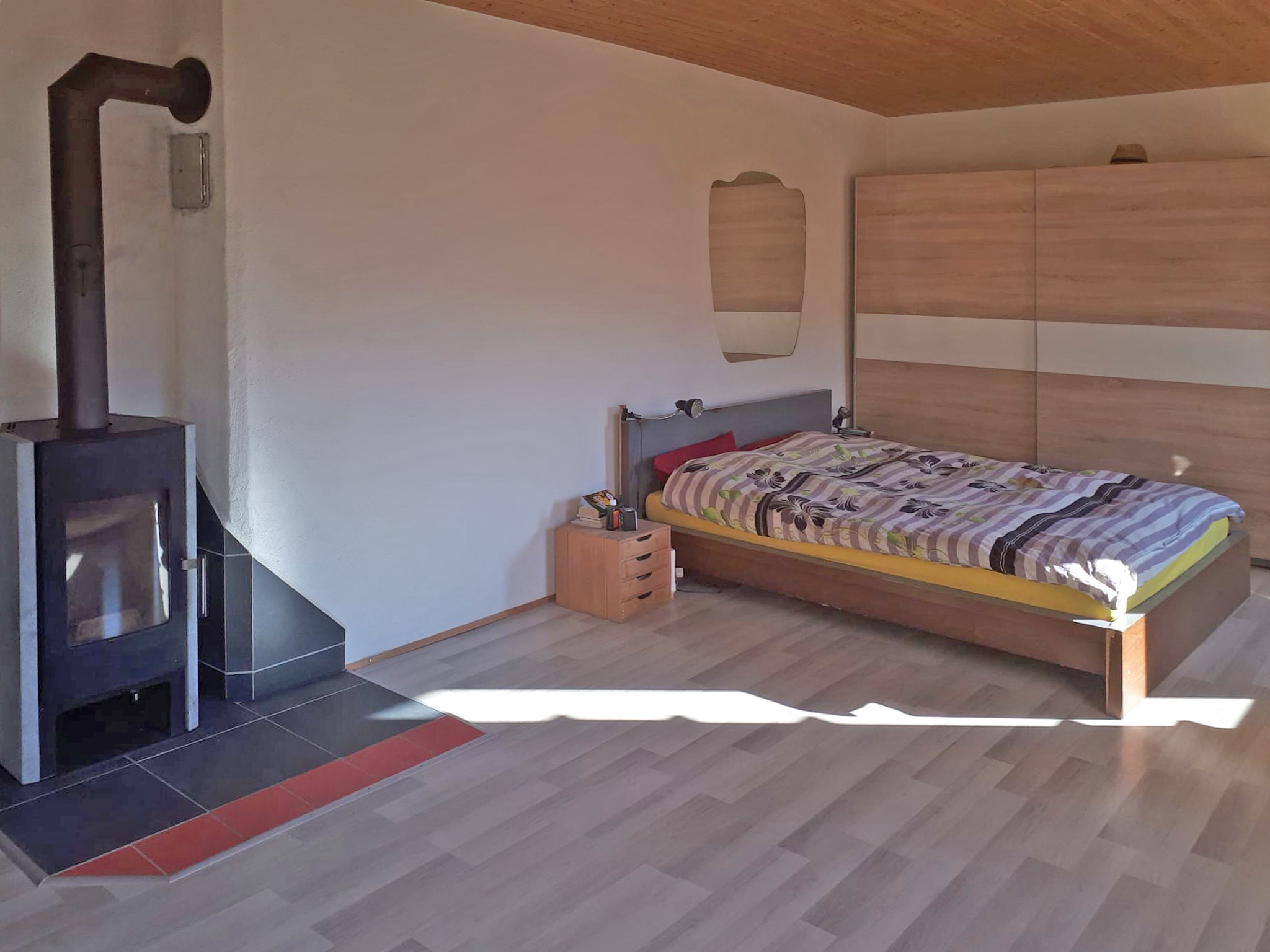 Photo 12