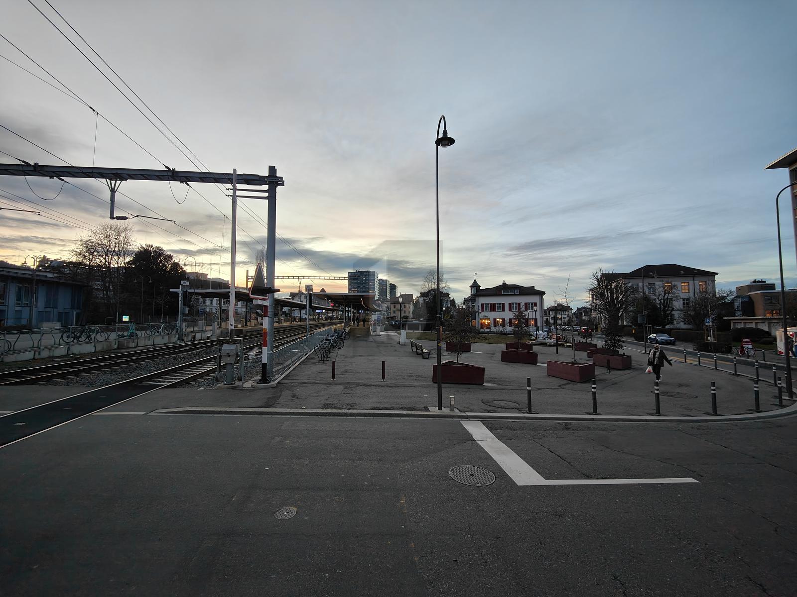 Picture 3