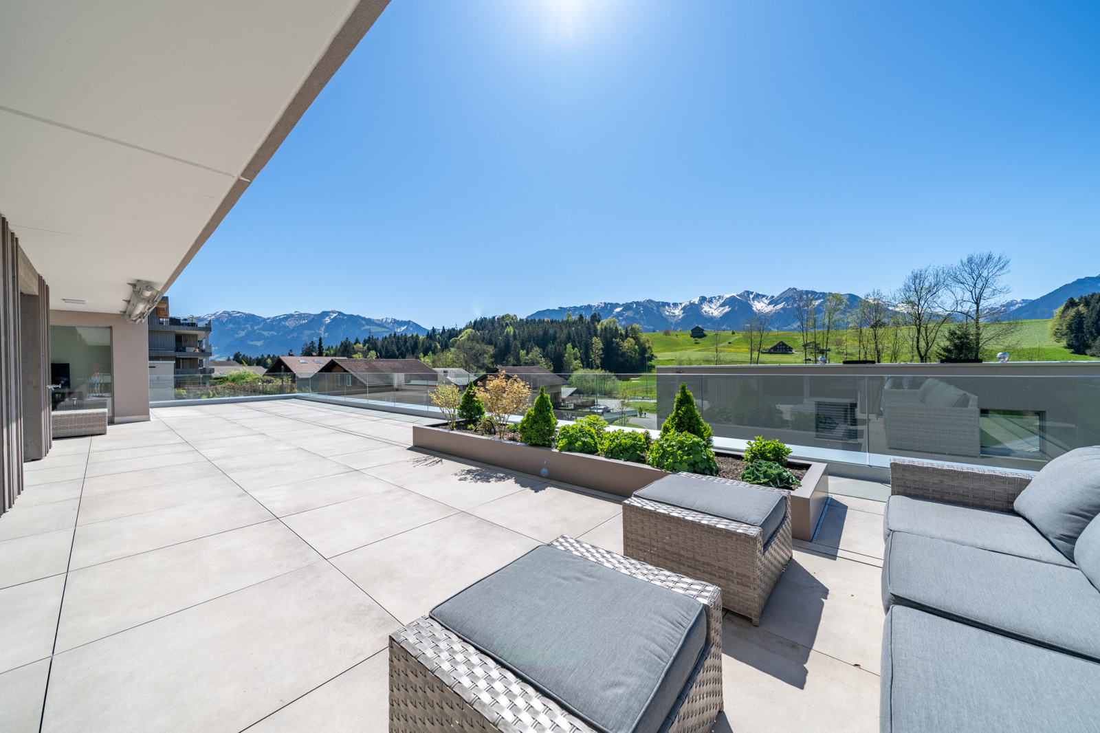 Terrasse mit Fernblick