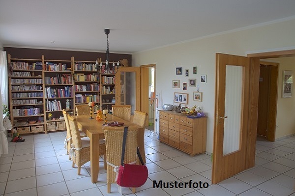 Firstview
