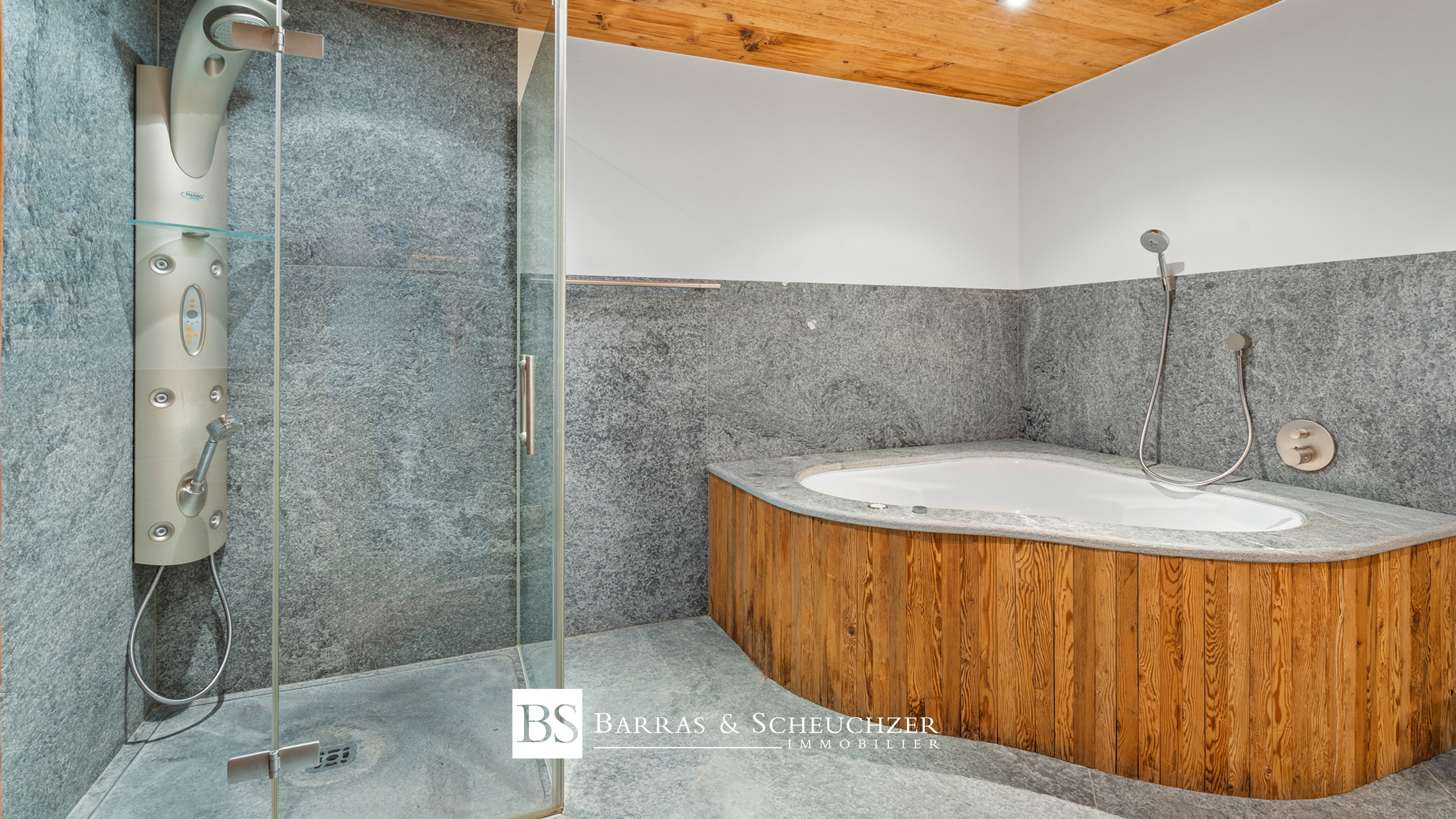 Salle de bain - chambre parentale