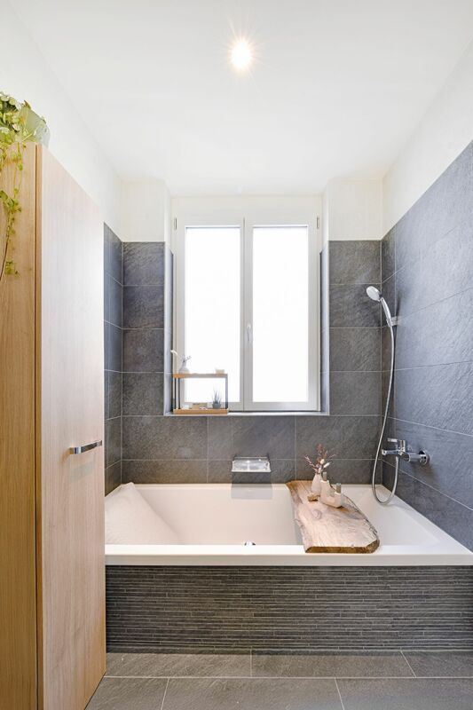 Badewanne im Ensuite-Bad.......