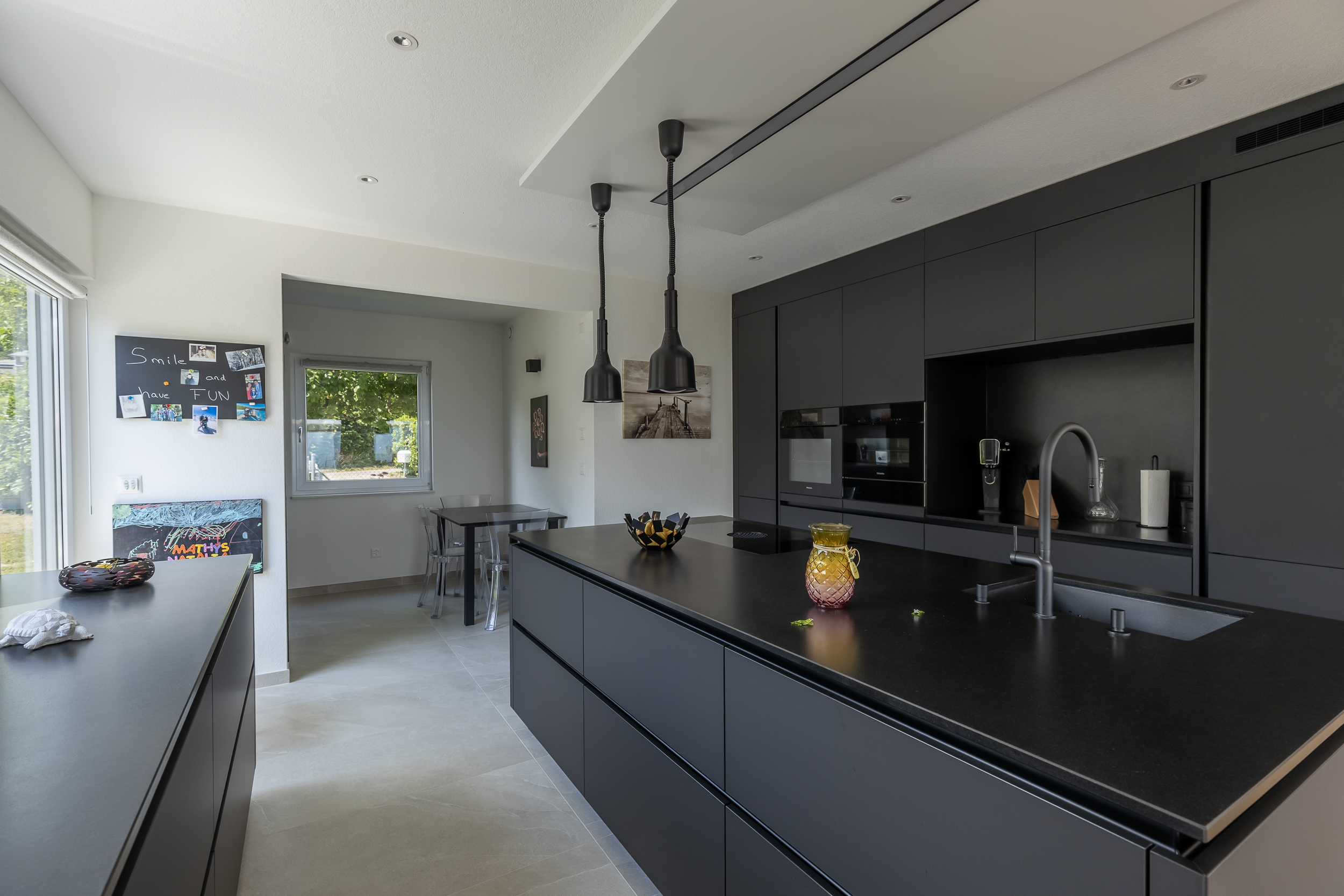 Interior view 5