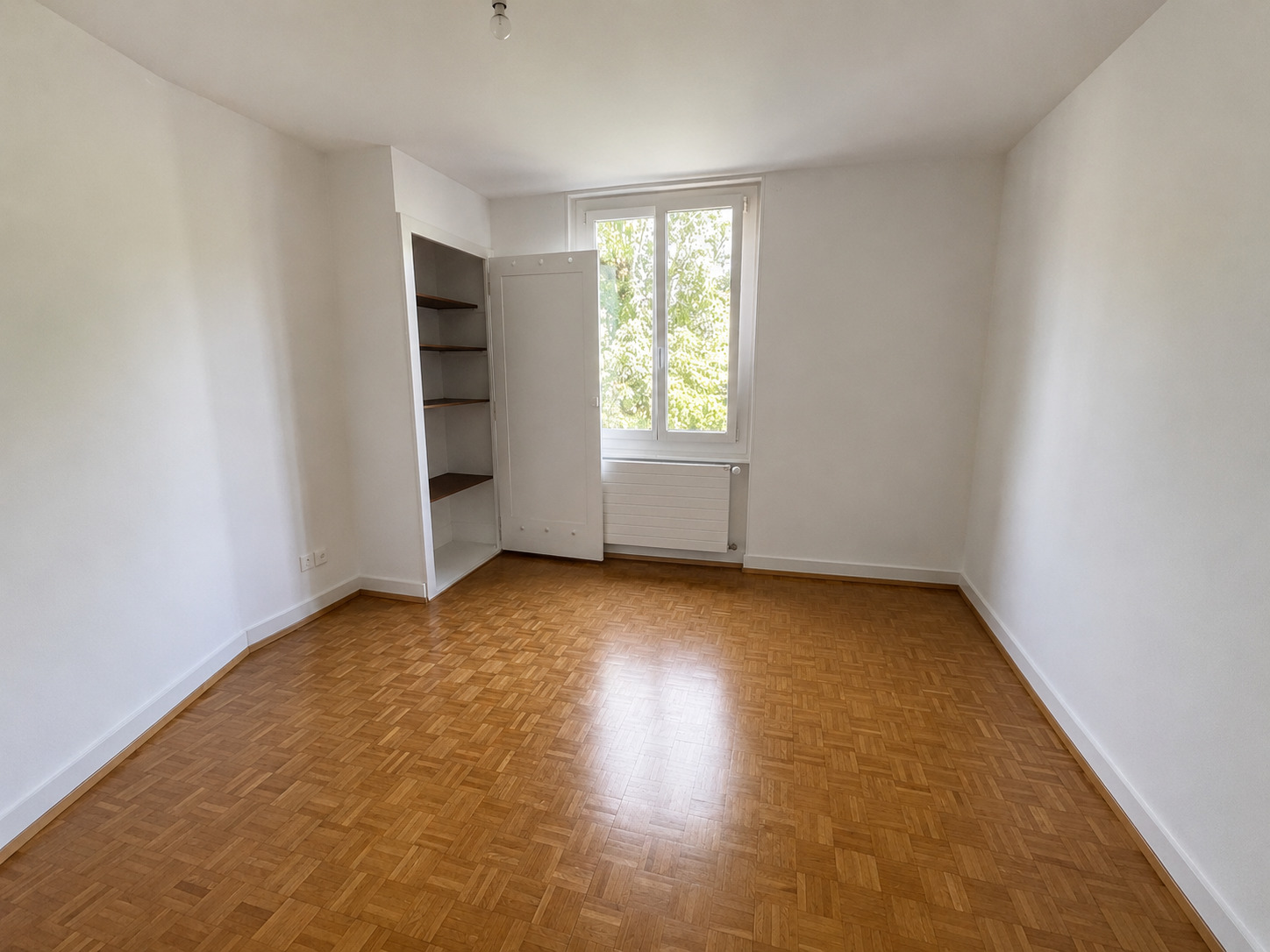 Chambre 1 / armoire Chambre 1 / armoire