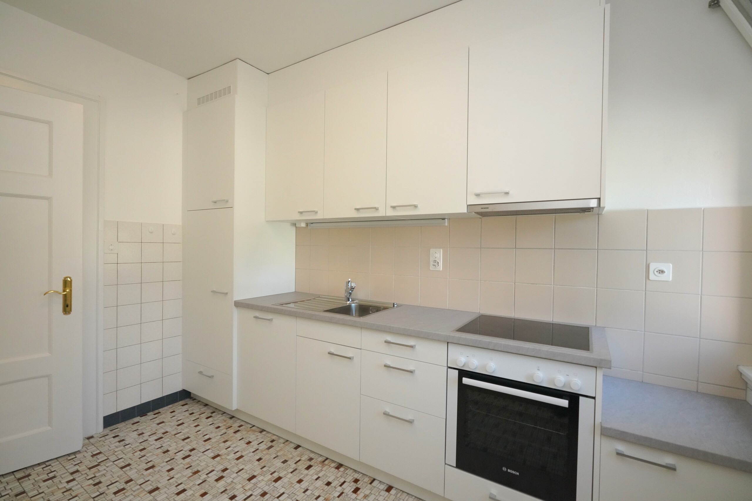 Interior view 5