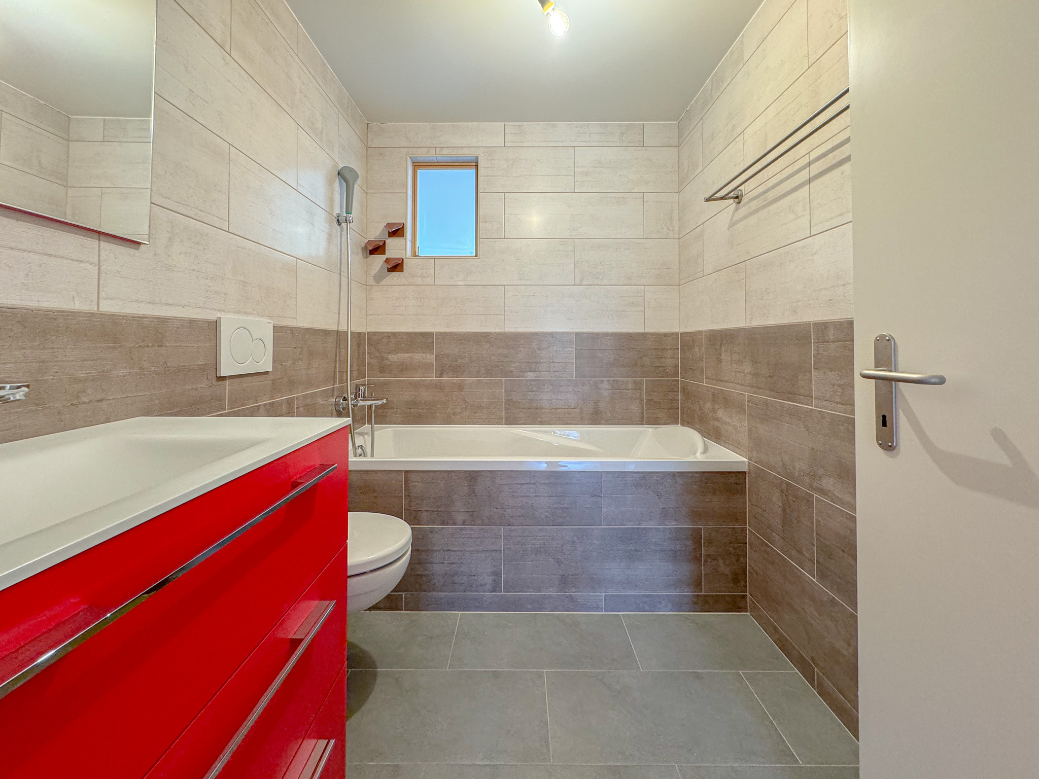 Duplex de 6 pces - salle de bains Duplex de 6 pces - salle de bains