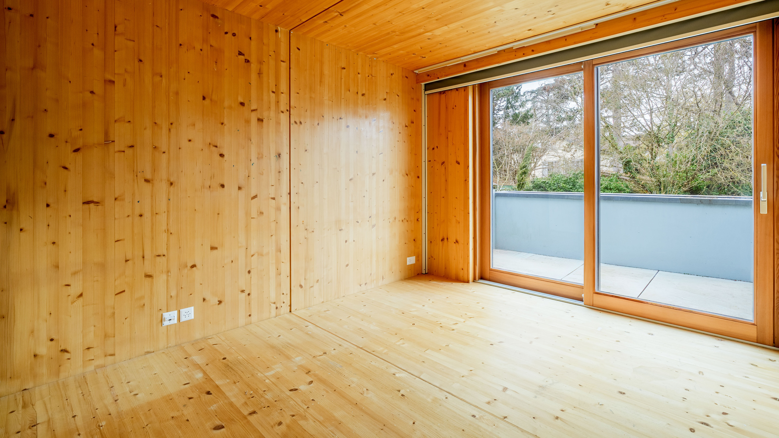 une chambre appartement 1er étage