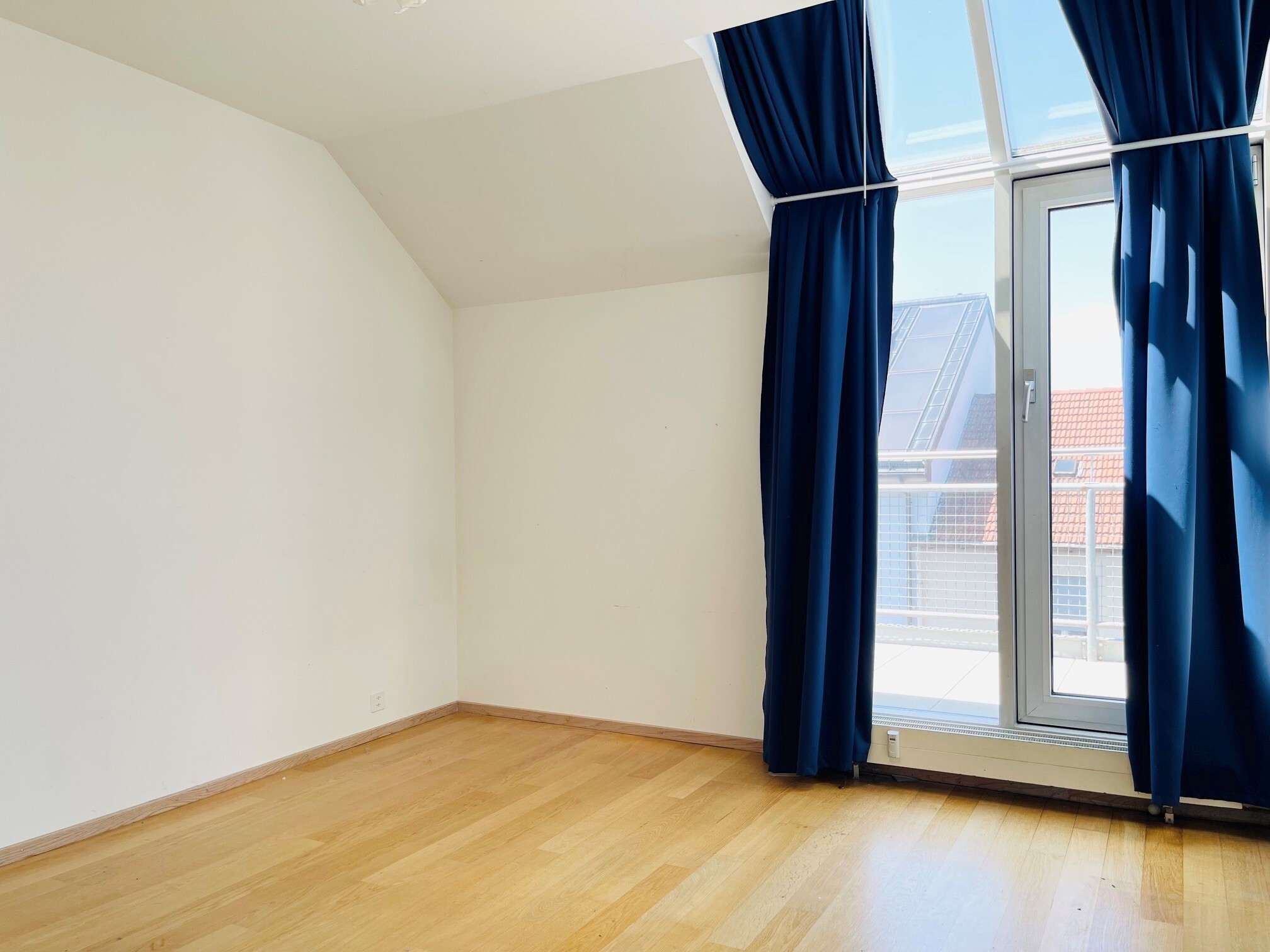 Zimmer 3 linke Wohnung Zimmer 3 linke Wohnung