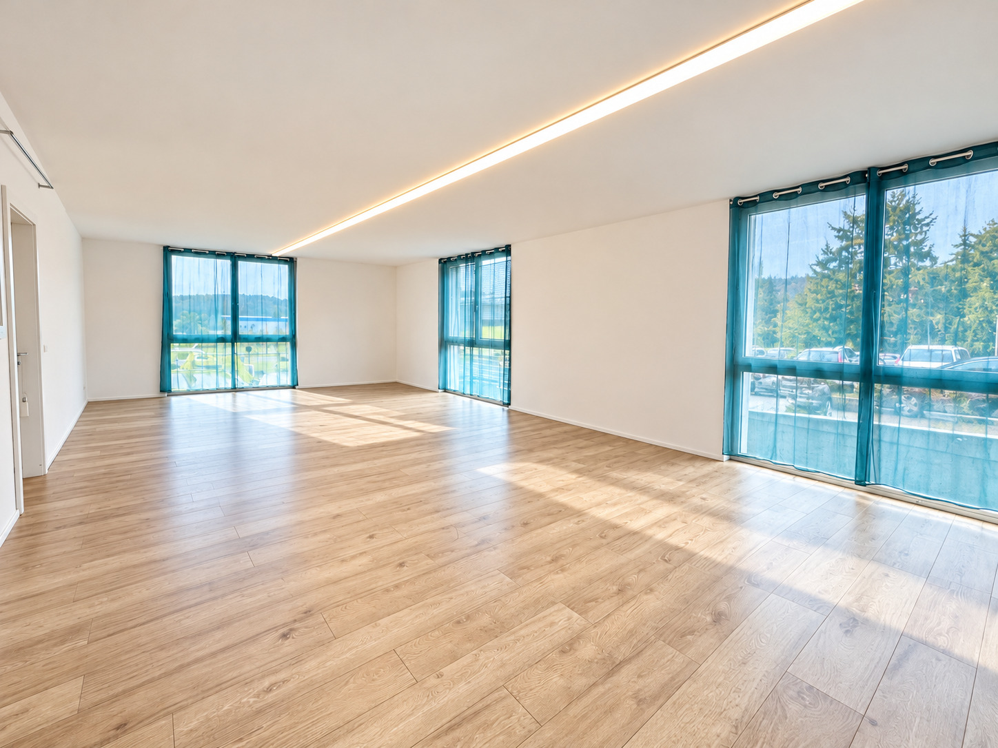 Interior view 4