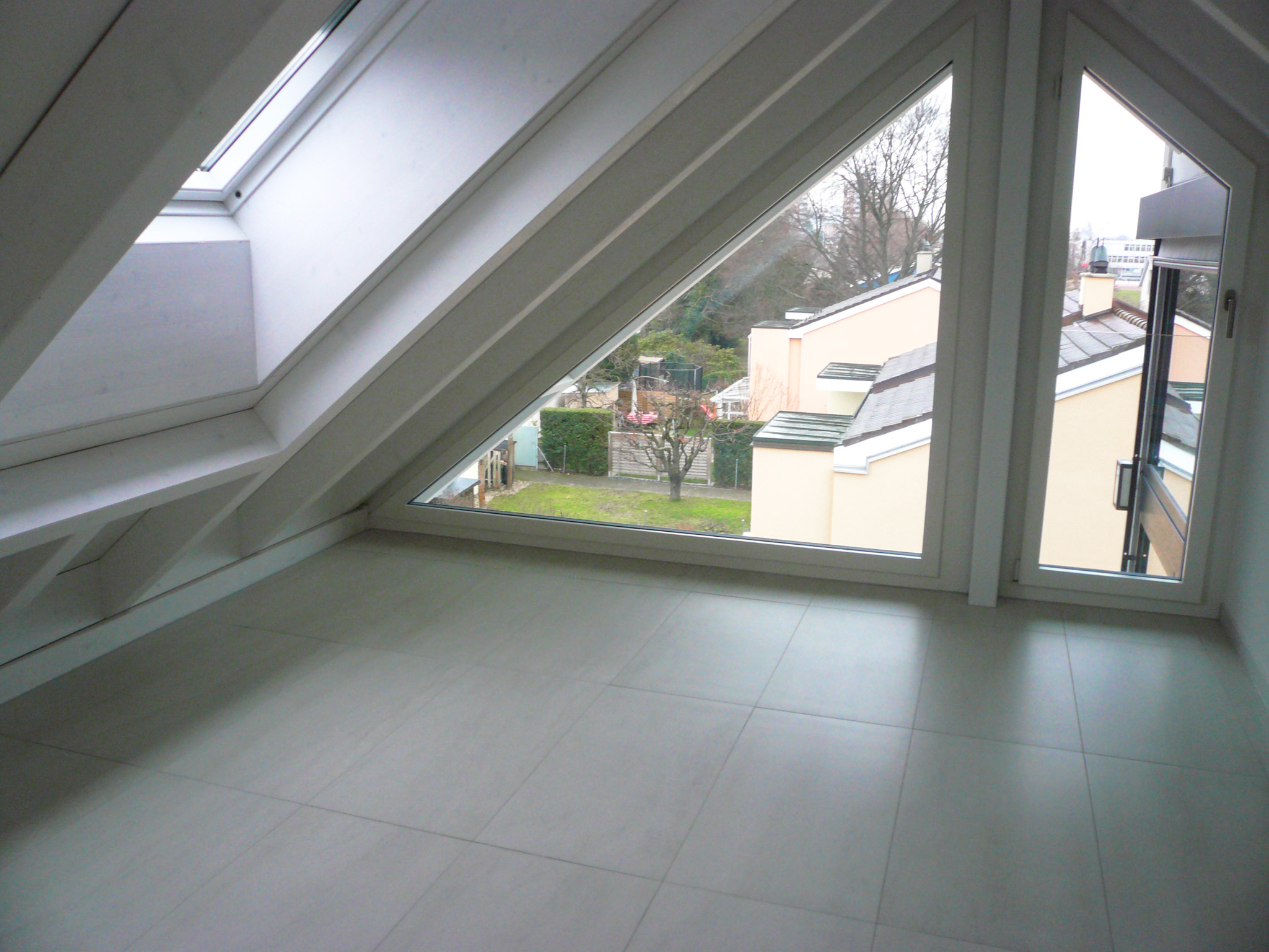 Dachzimmer / Maisonette Dachwohnung