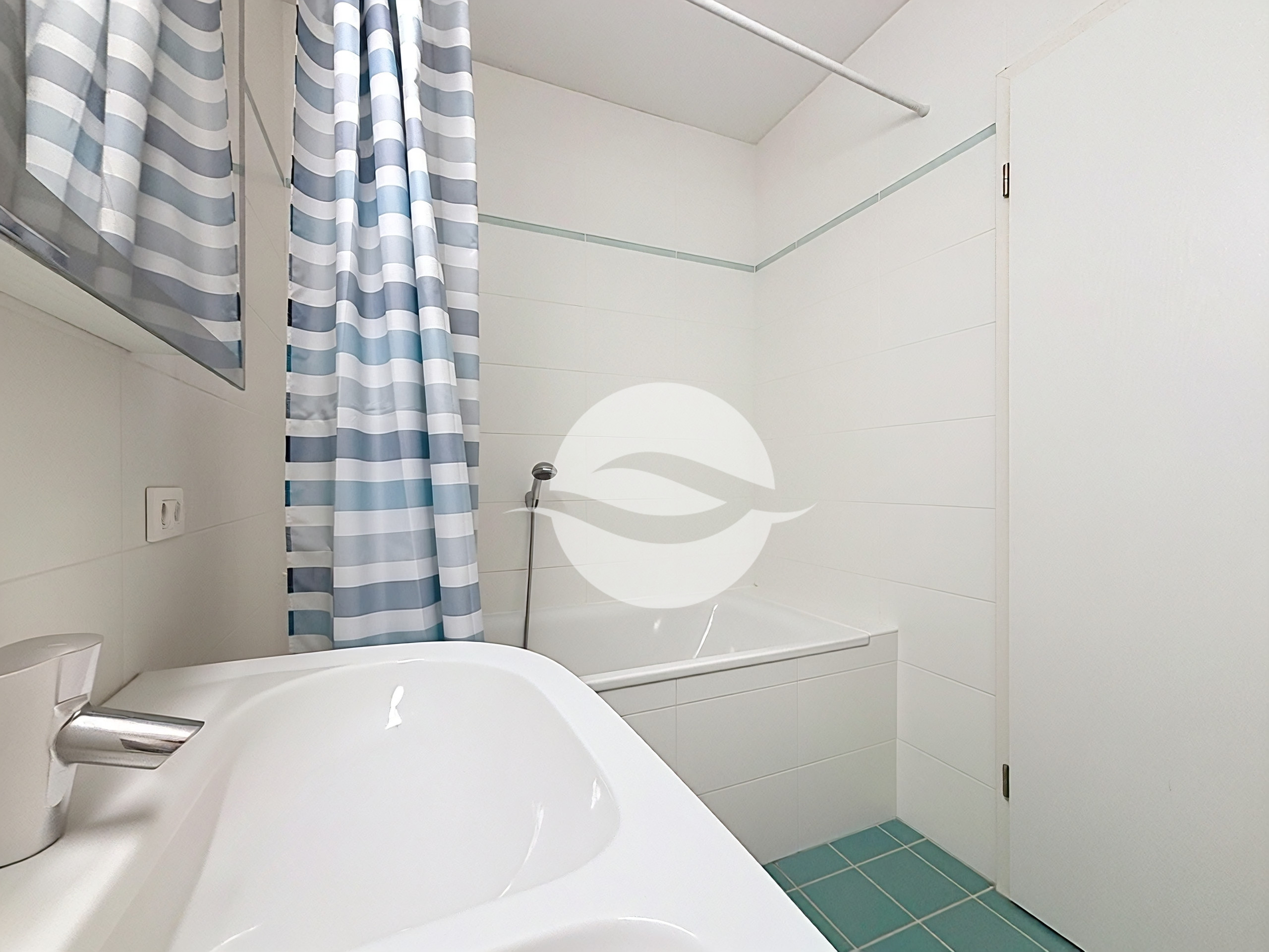Salle de bains avec double vasque - WC Salle de bains avec double vasque - WC