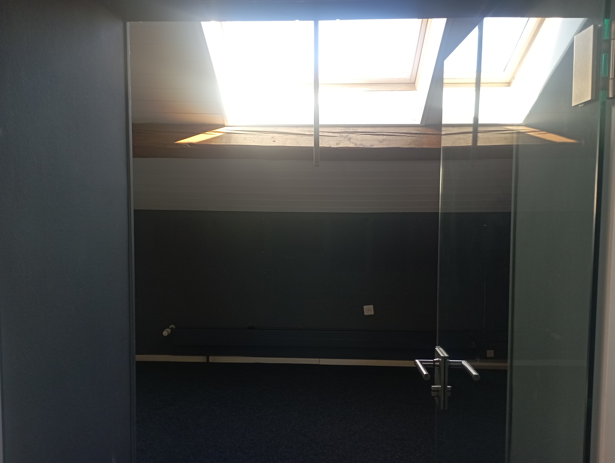 Bureau 2 Bureau 2