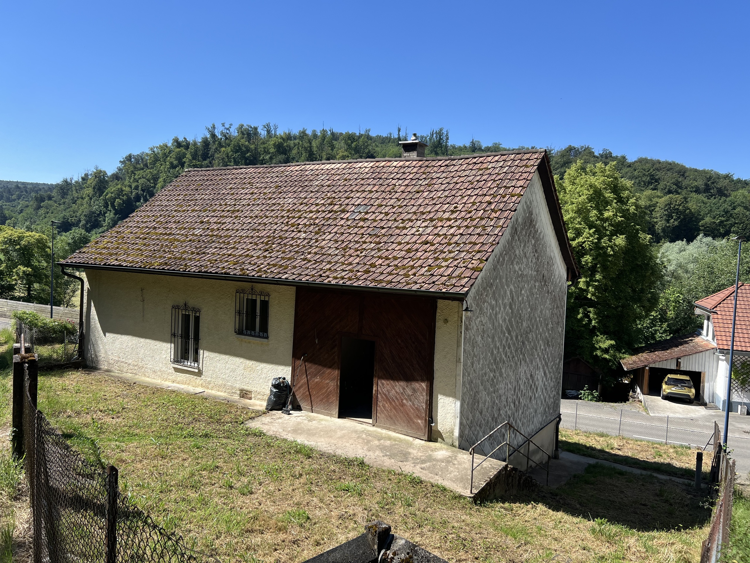 Exterior view 1