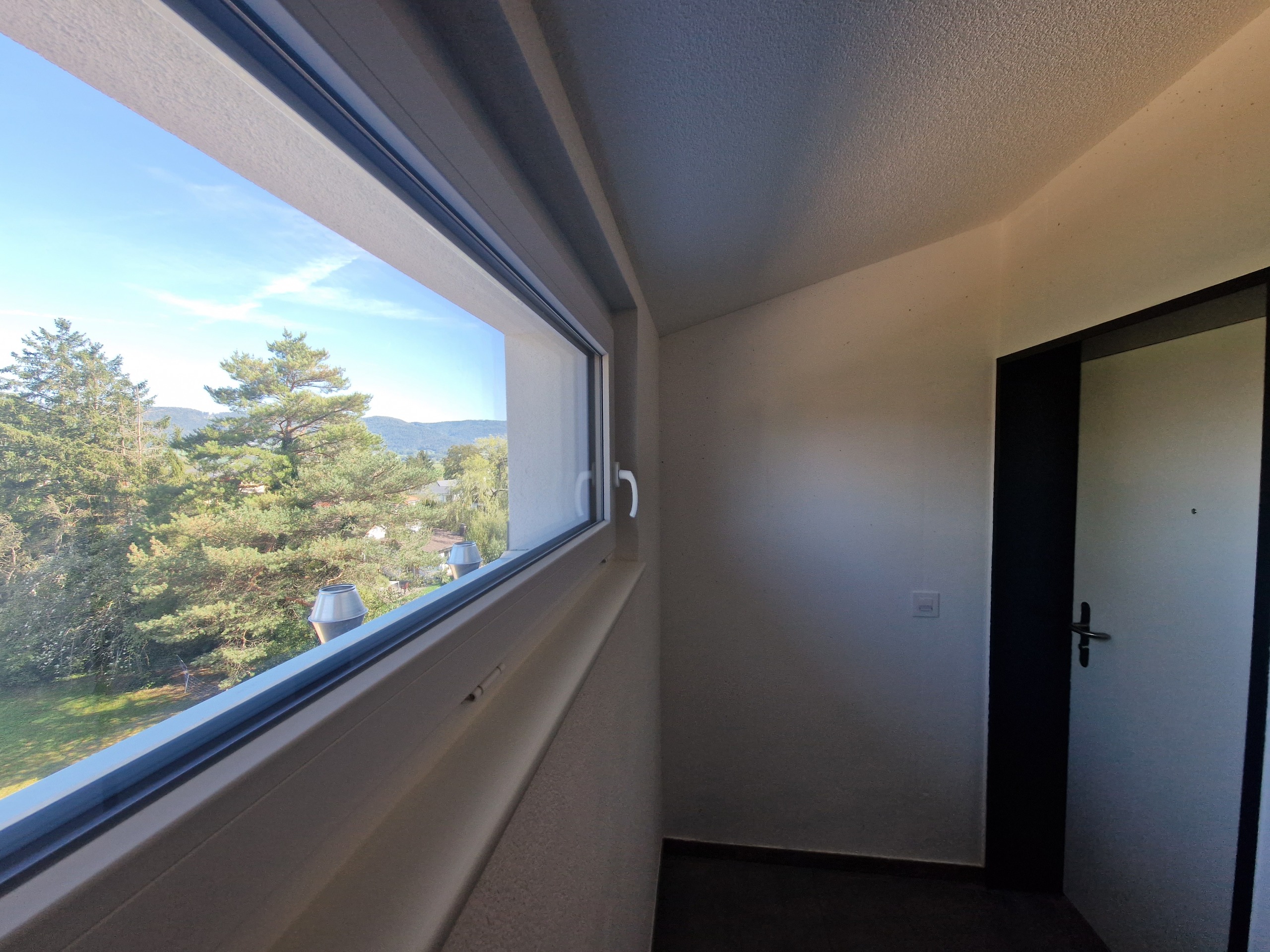 vue NORD et hall d'entrée vue NORD et hall d'entrée