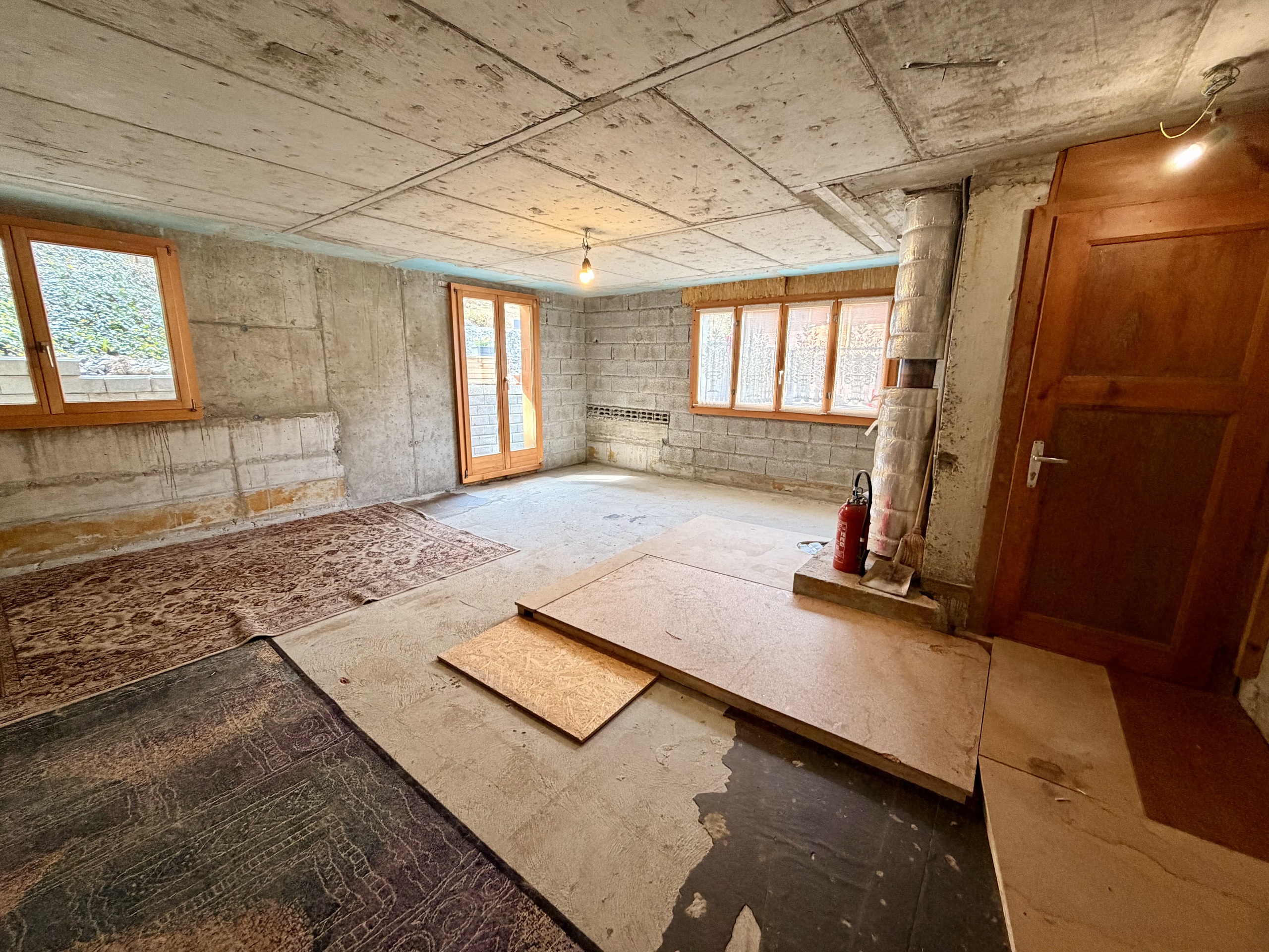 Unabhängiges, zusätzliches Lokal