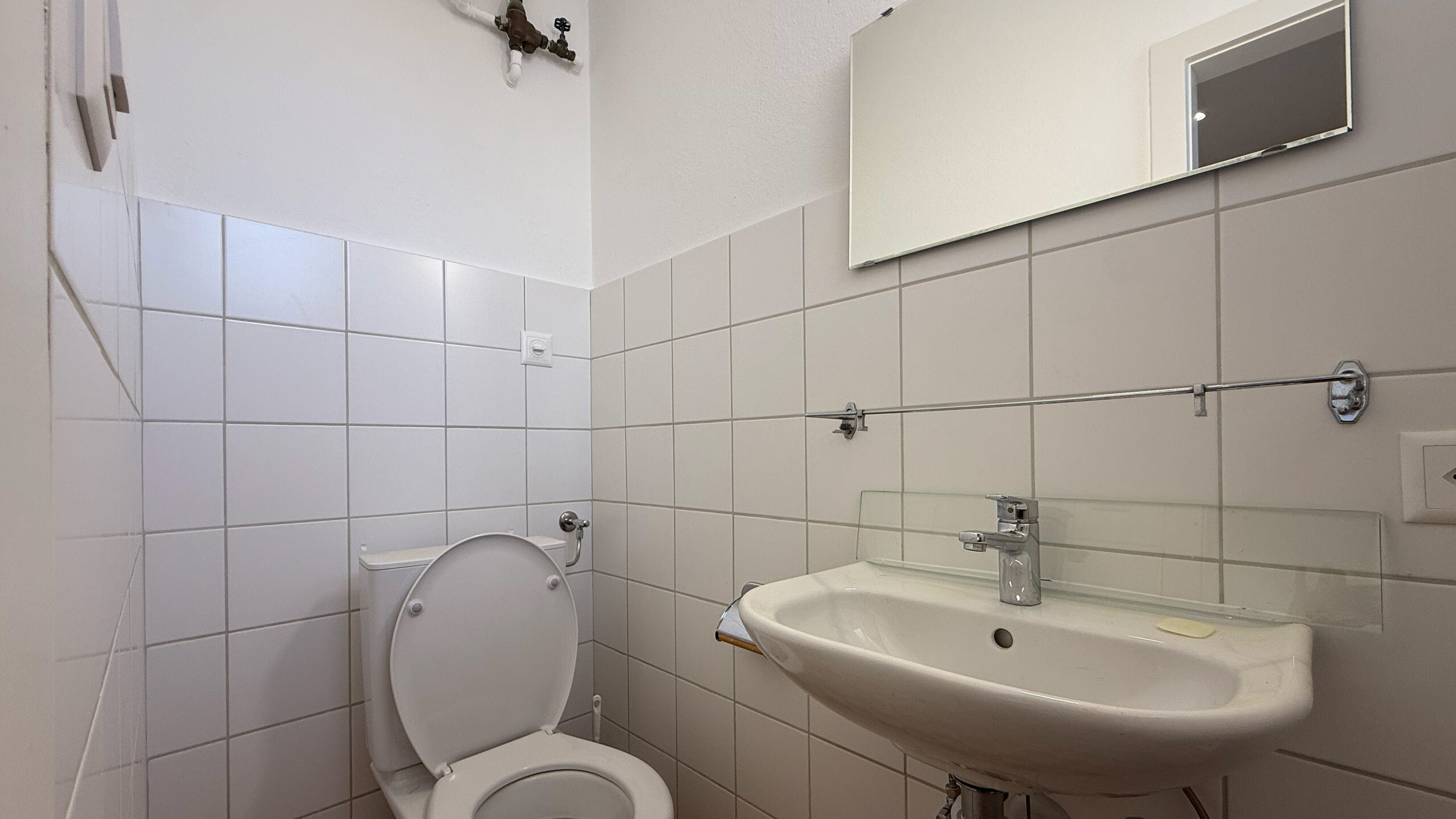 Interior view 4