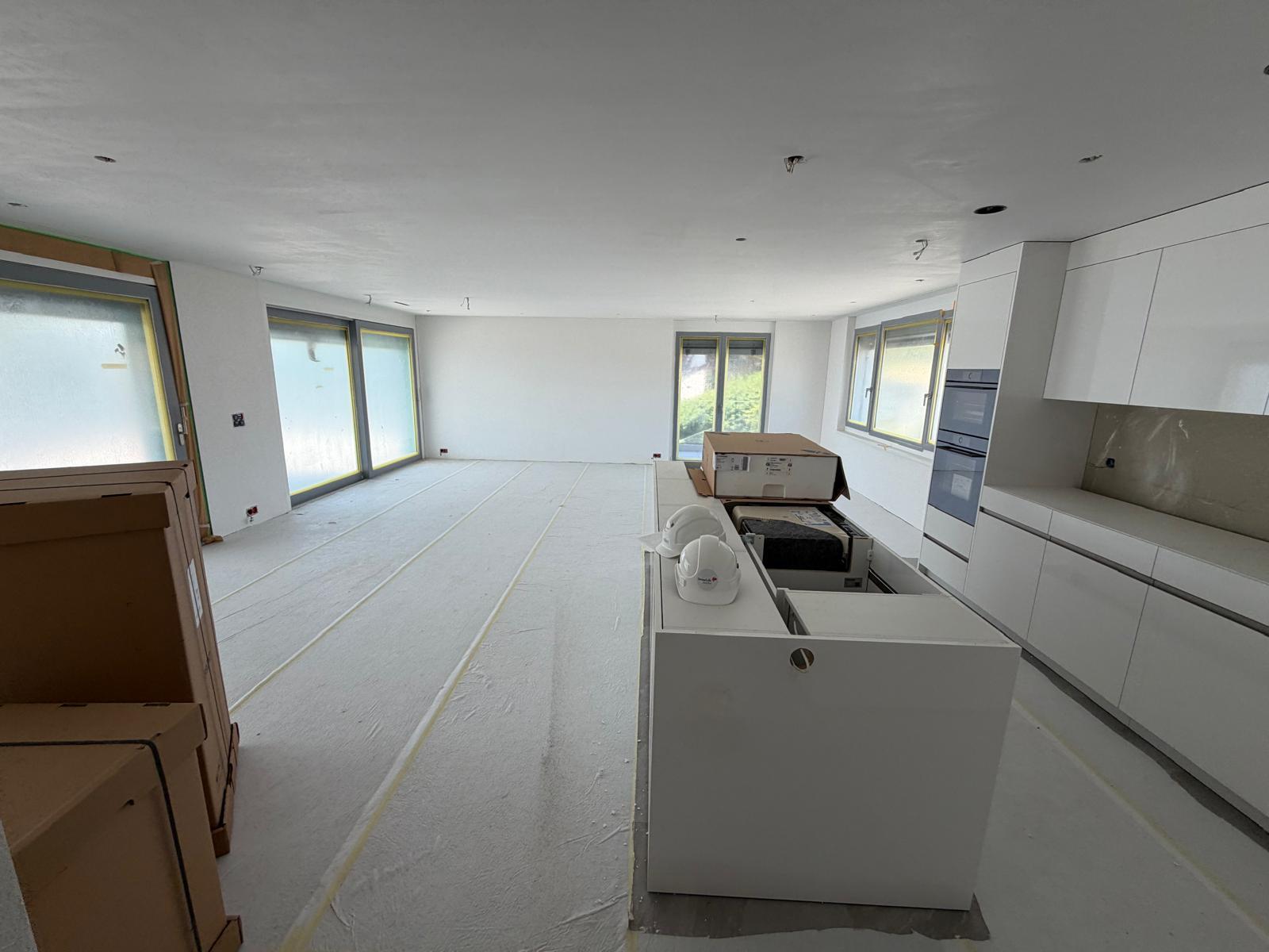 Interior view 3