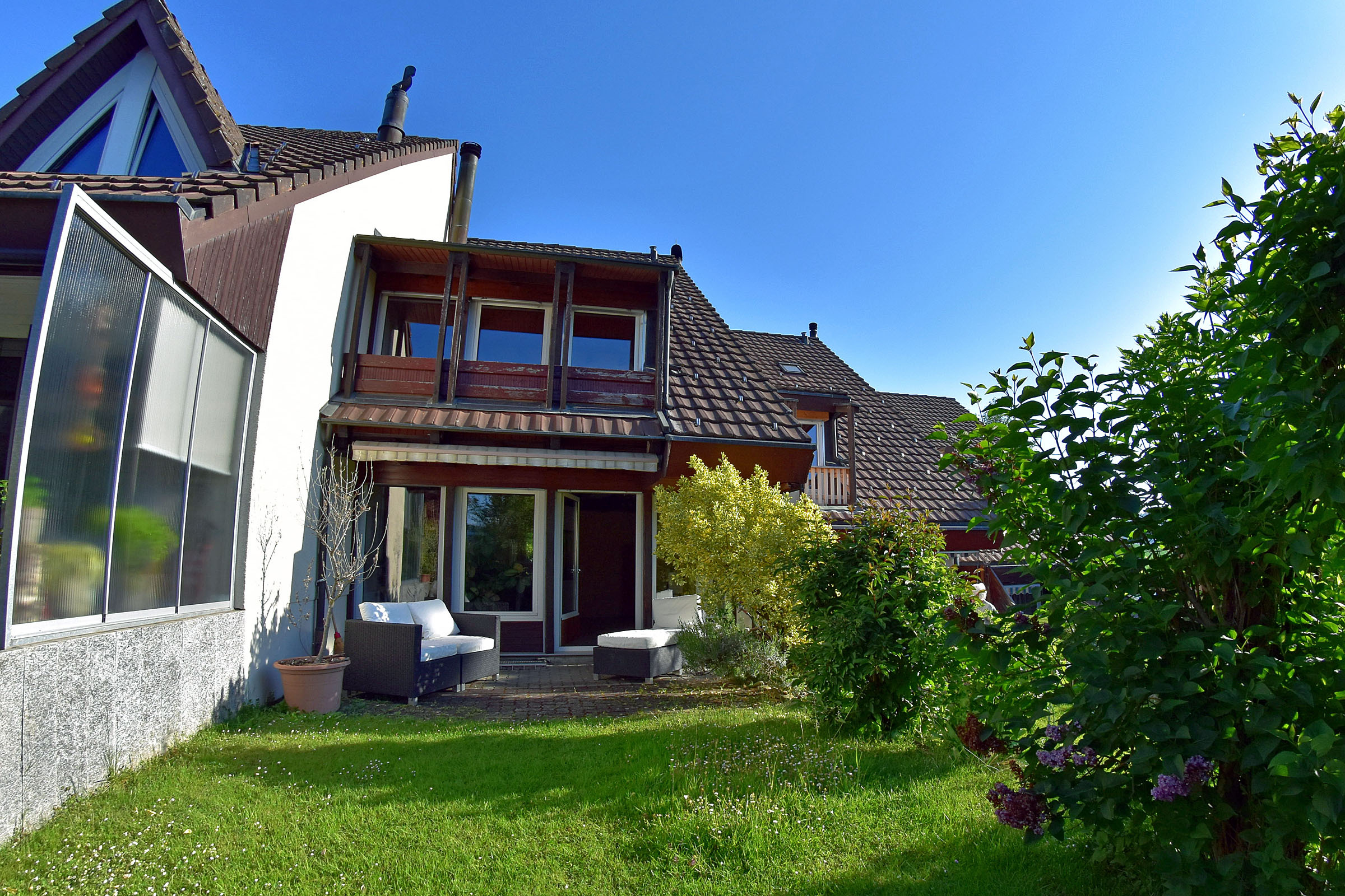 Der südseitige Gartensitzplatz