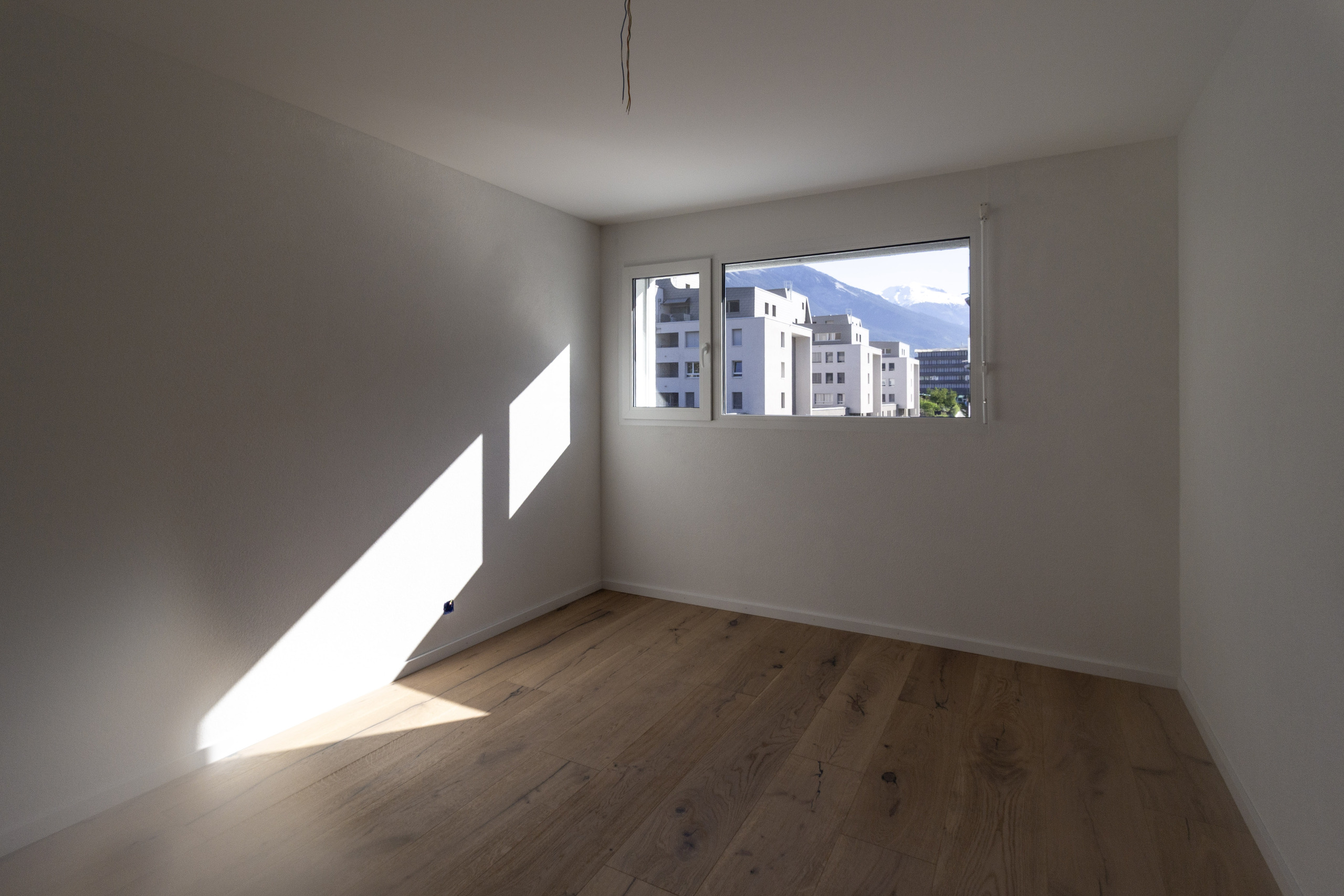 Interior view 6