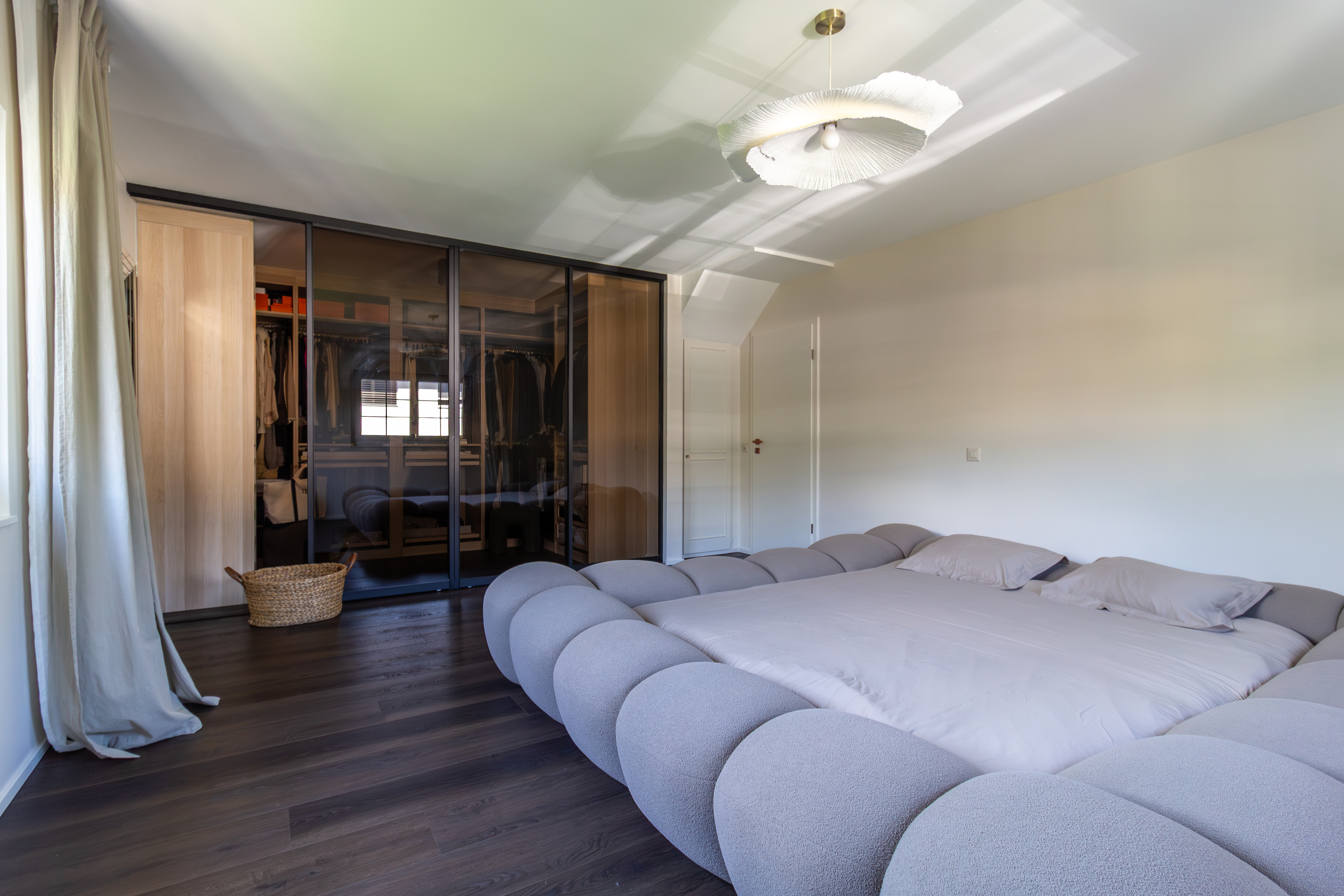 Interior view 8