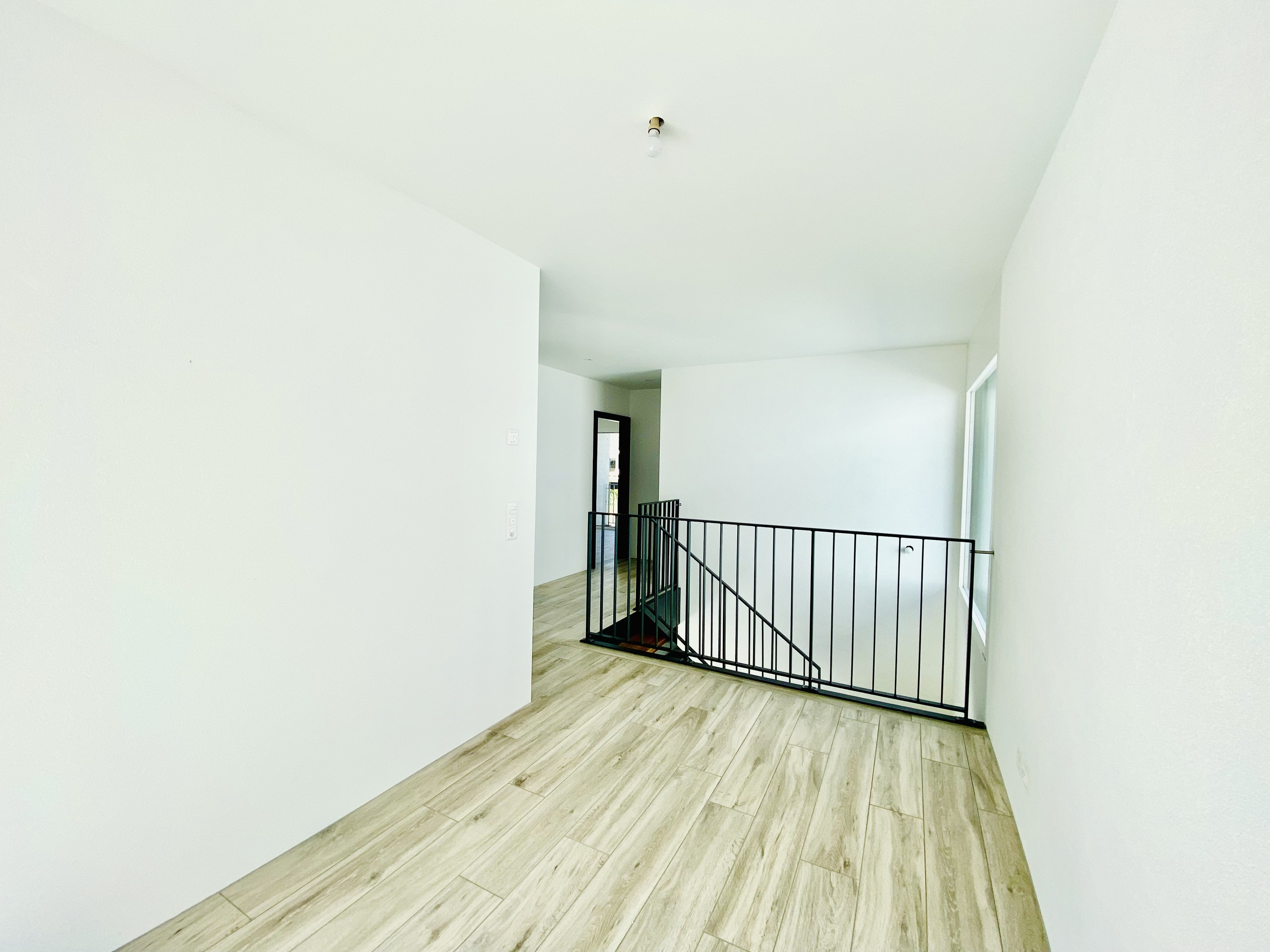 Interior view 7