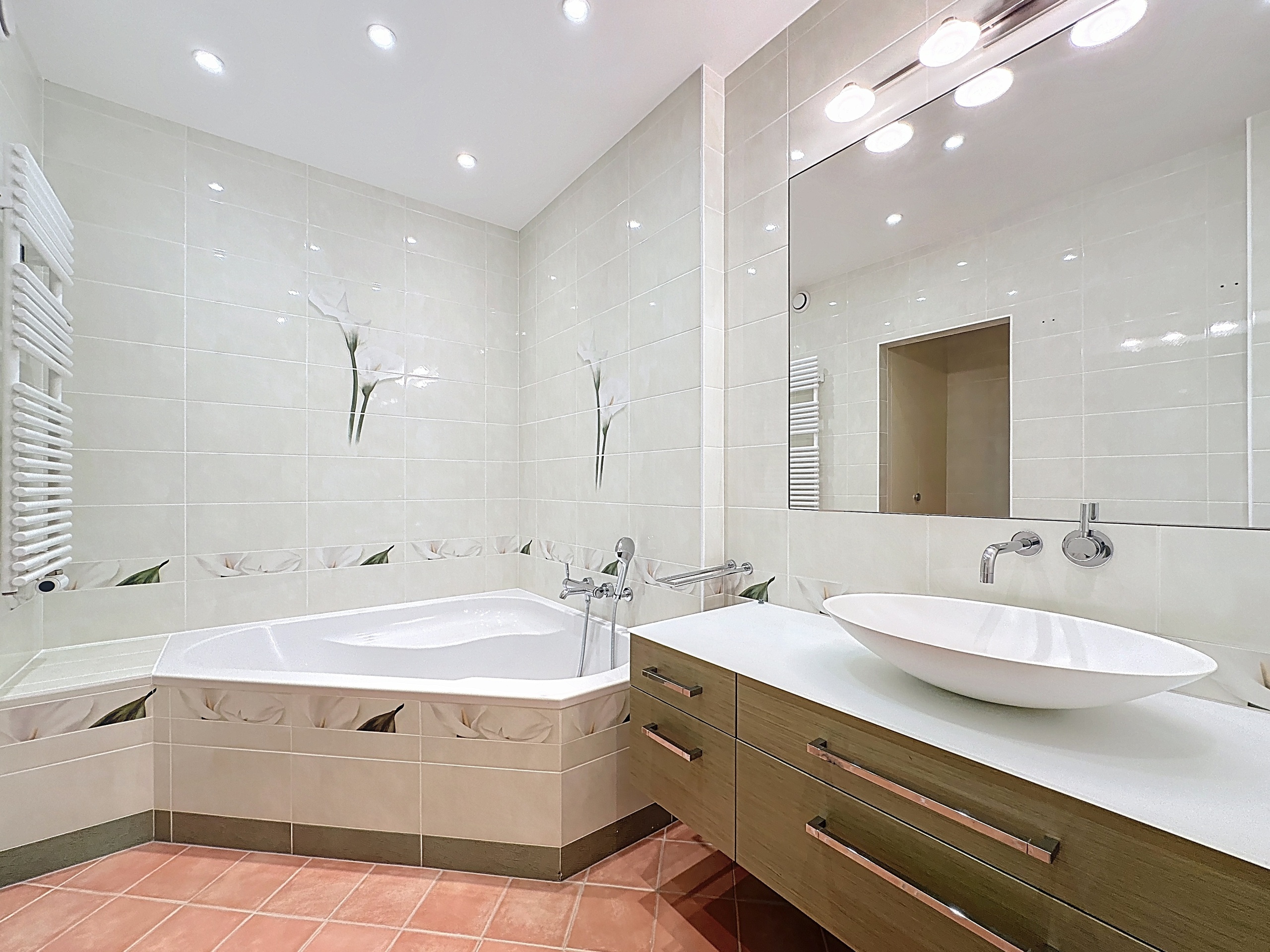 Salle de bains attenante à la chambre 1