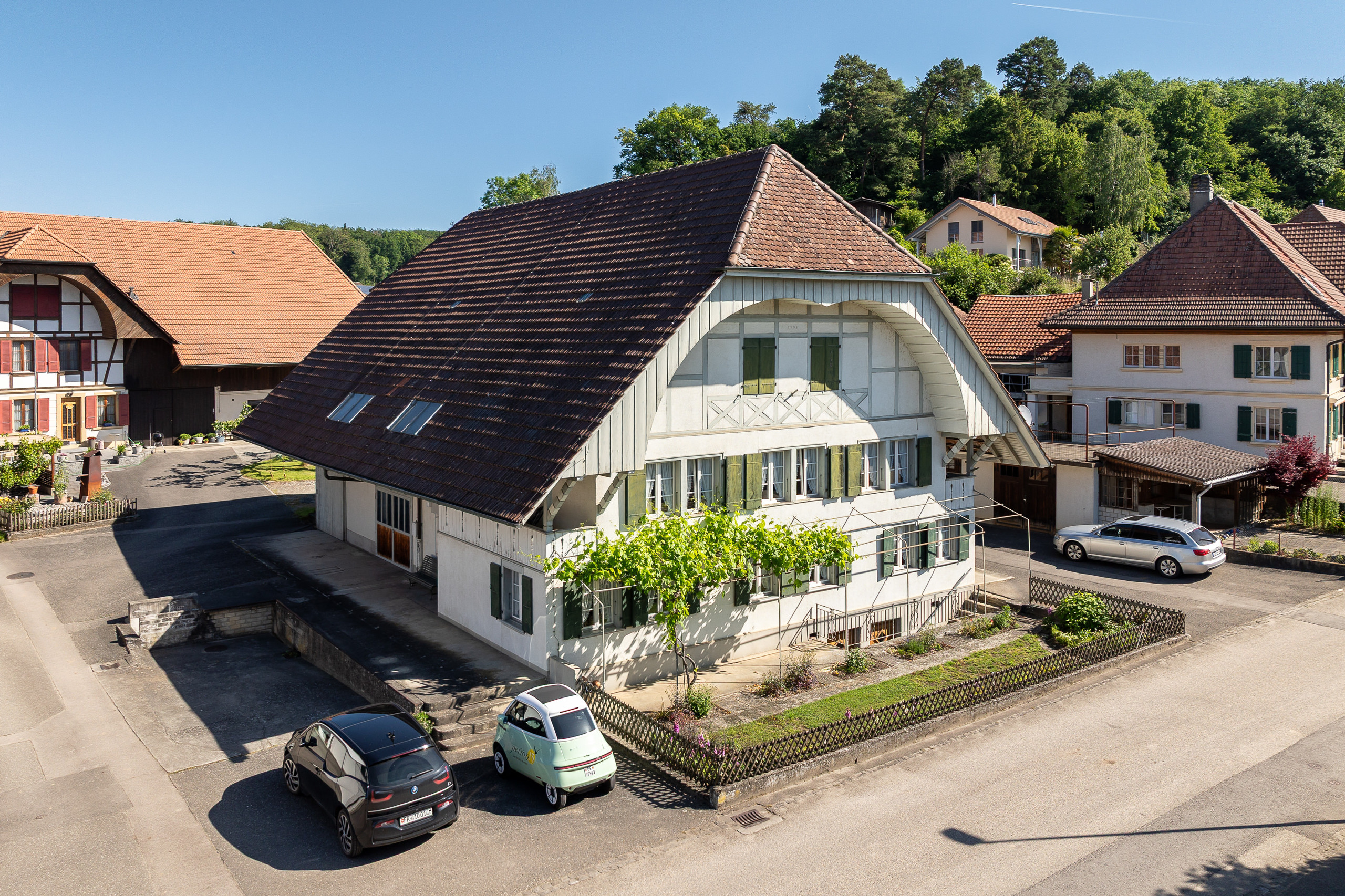 HAUSANSICHT SÜDWEST HAUSANSICHT SÜDWEST