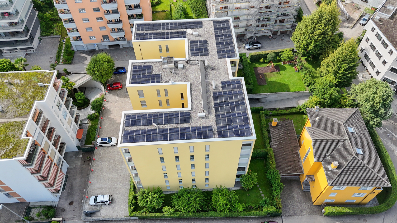 Exterior view 6
