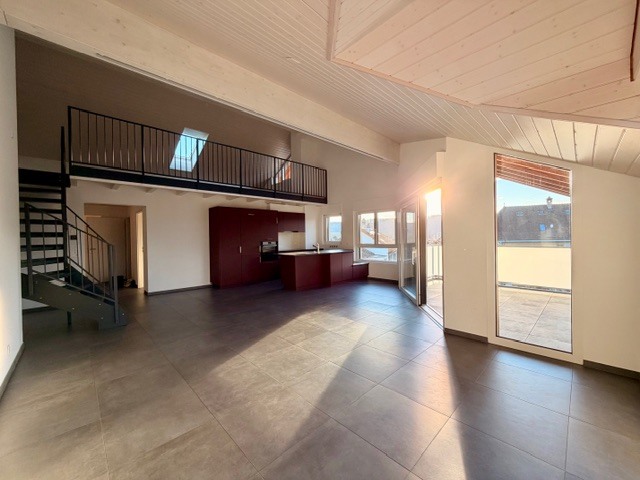 séjour / cuisine agencée séjour / cuisine agencée