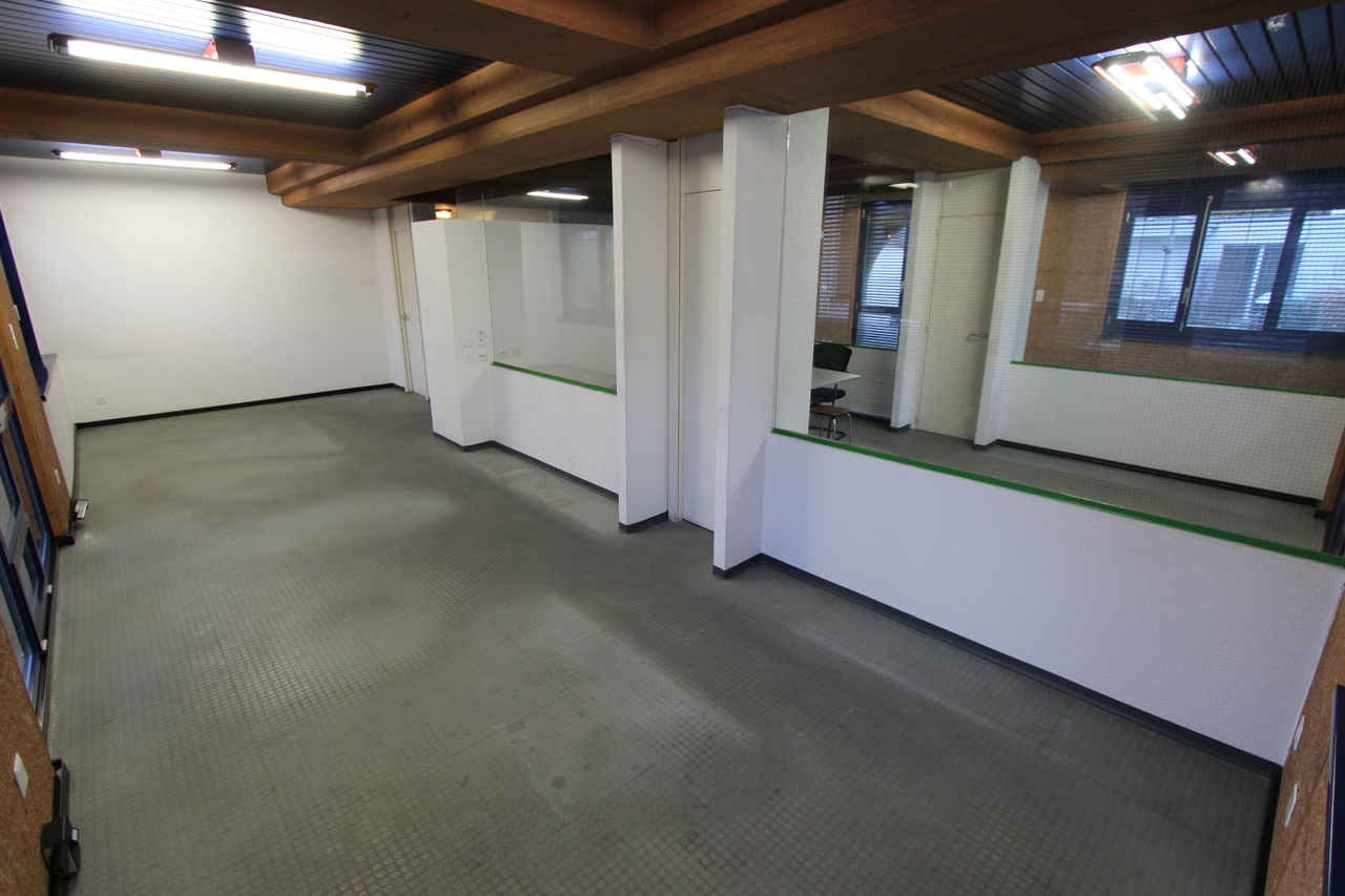 Interior view 16