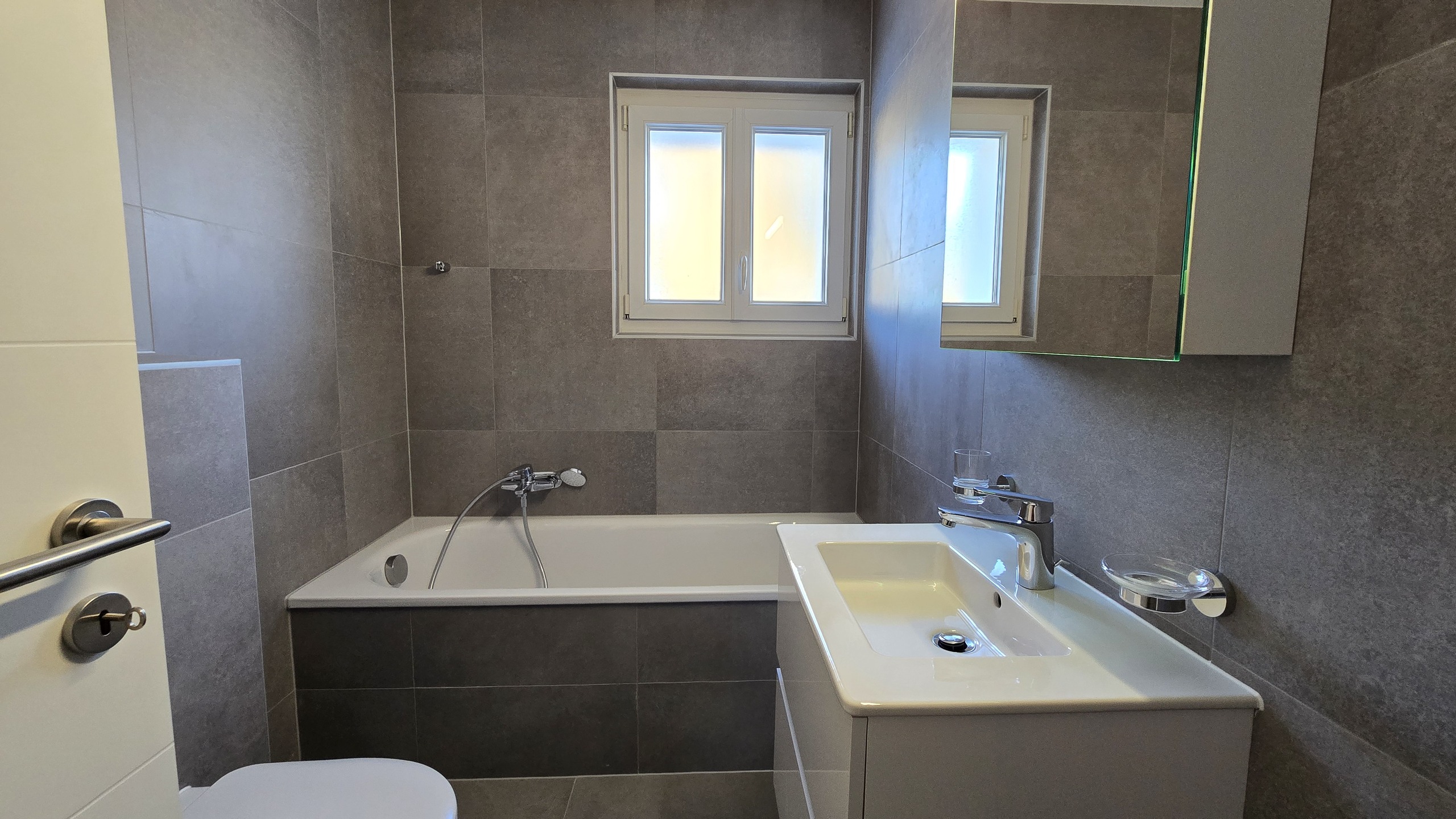 salle de bain logement principal