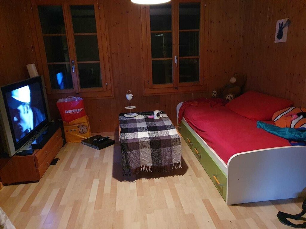 Photo 9