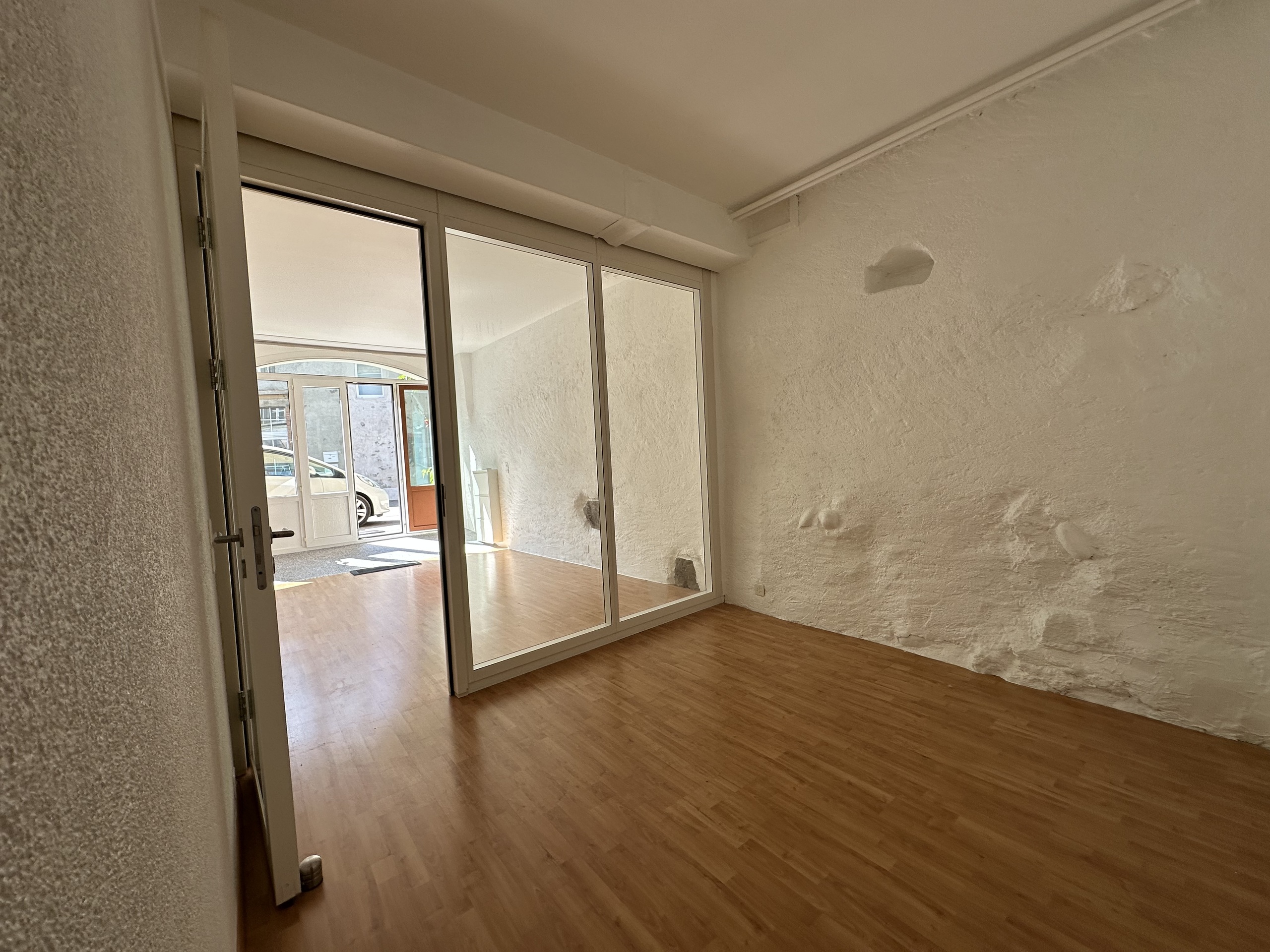 Interior view 4