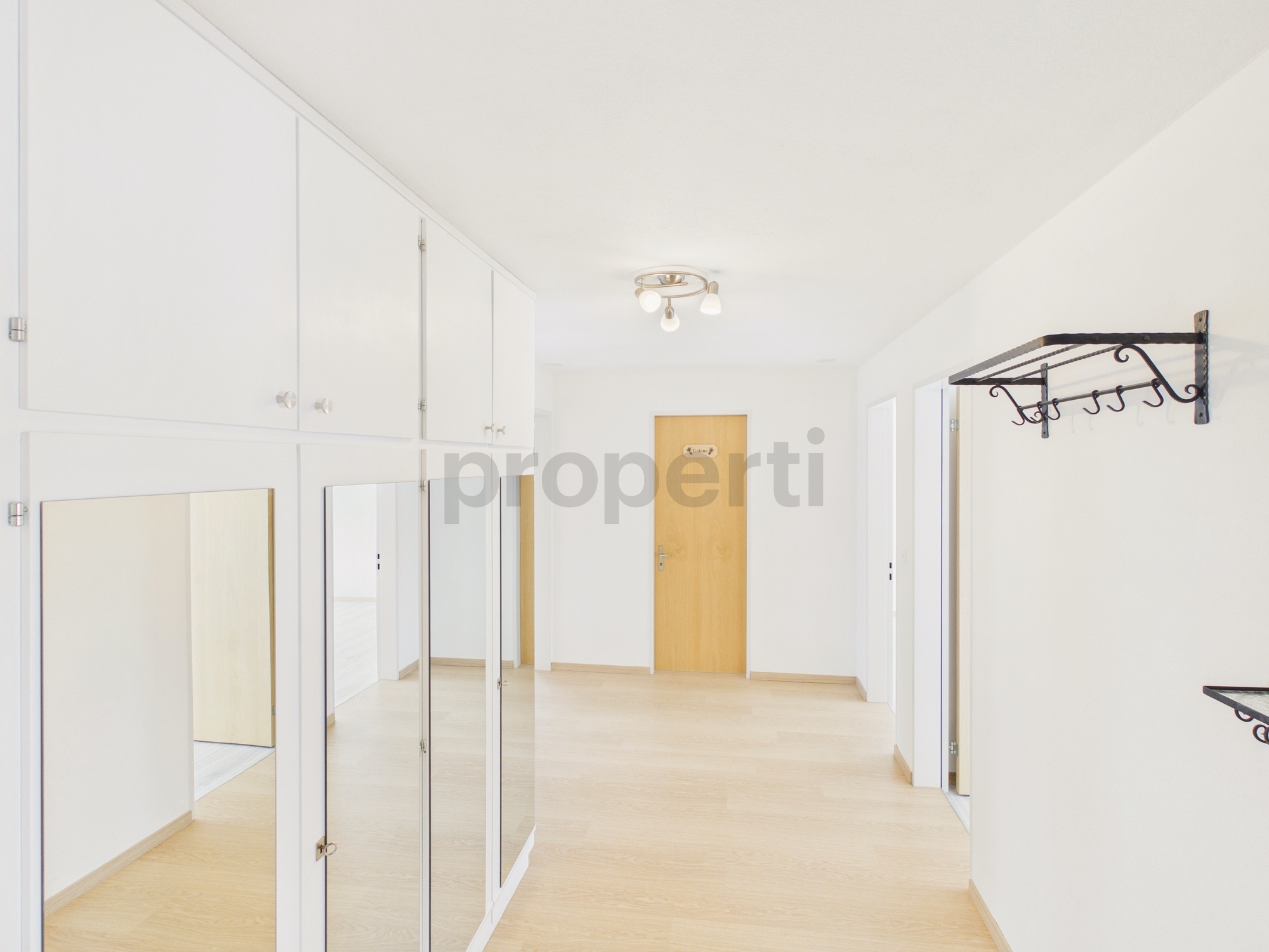 Image 7 Image 7