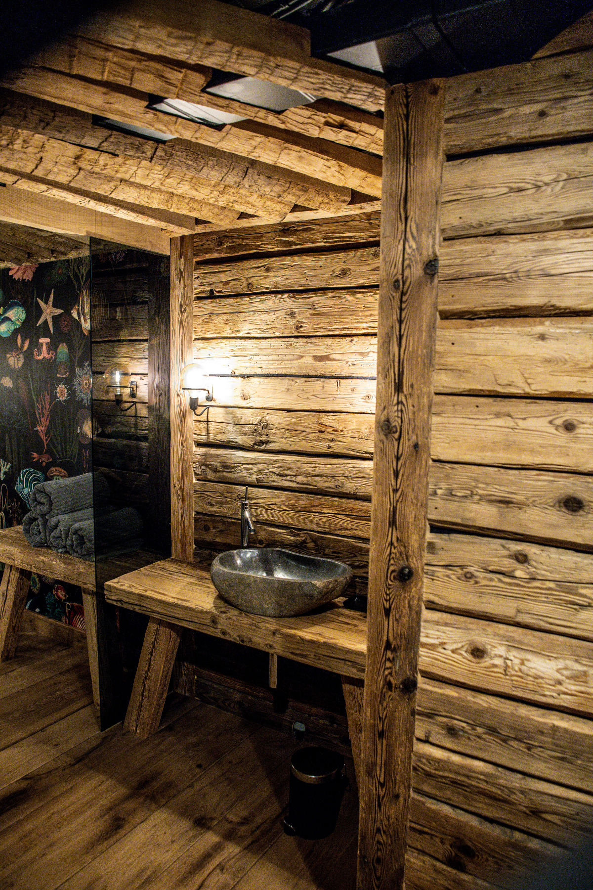 Interior view 14