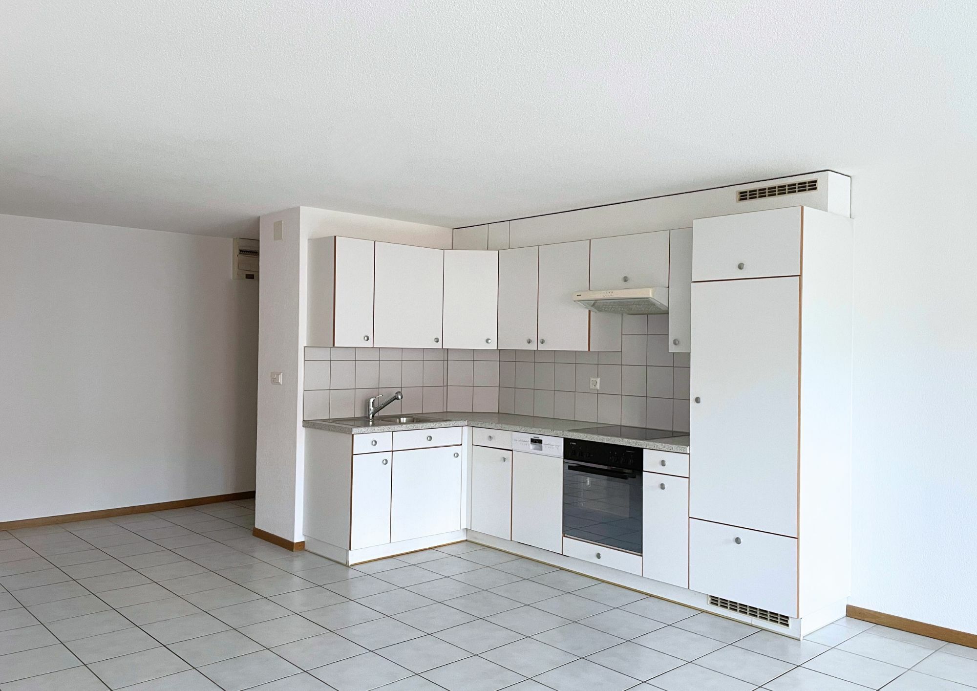 Appartement 4 pièces_3ème Centre (Ouest)