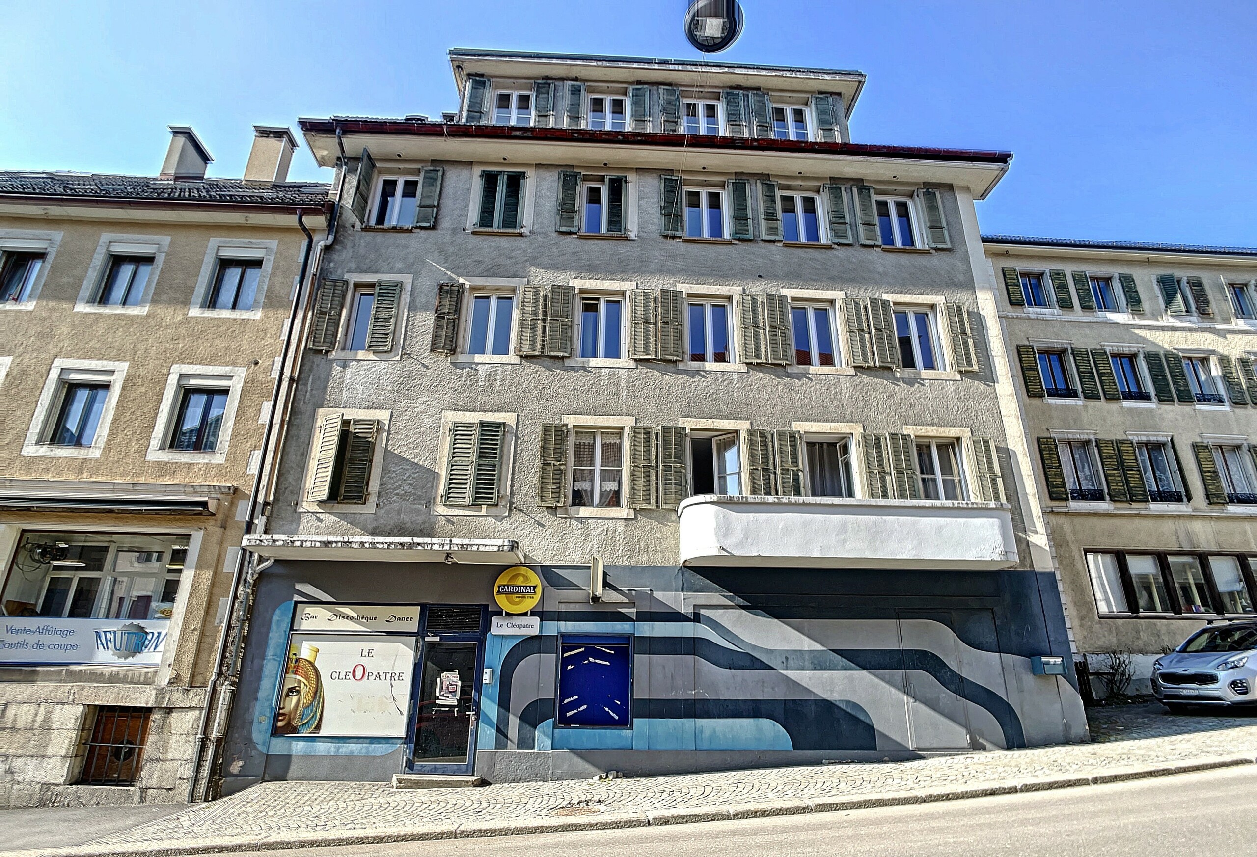 Photo 6