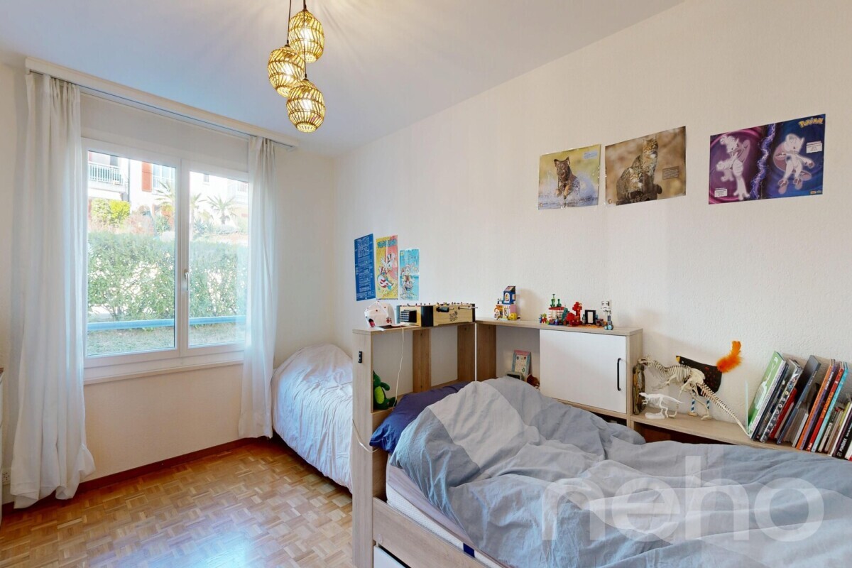Picture 7