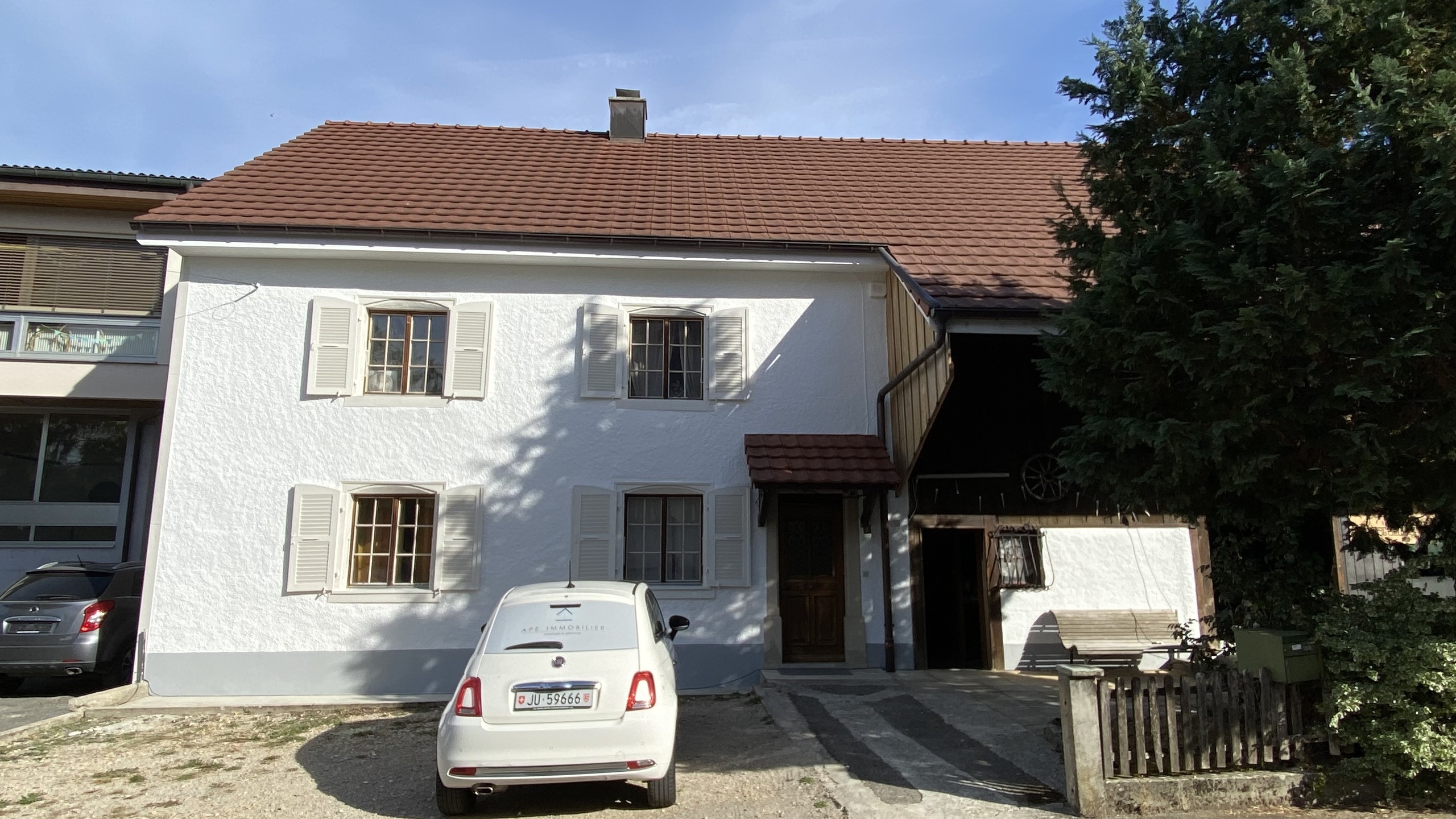 Photo 48